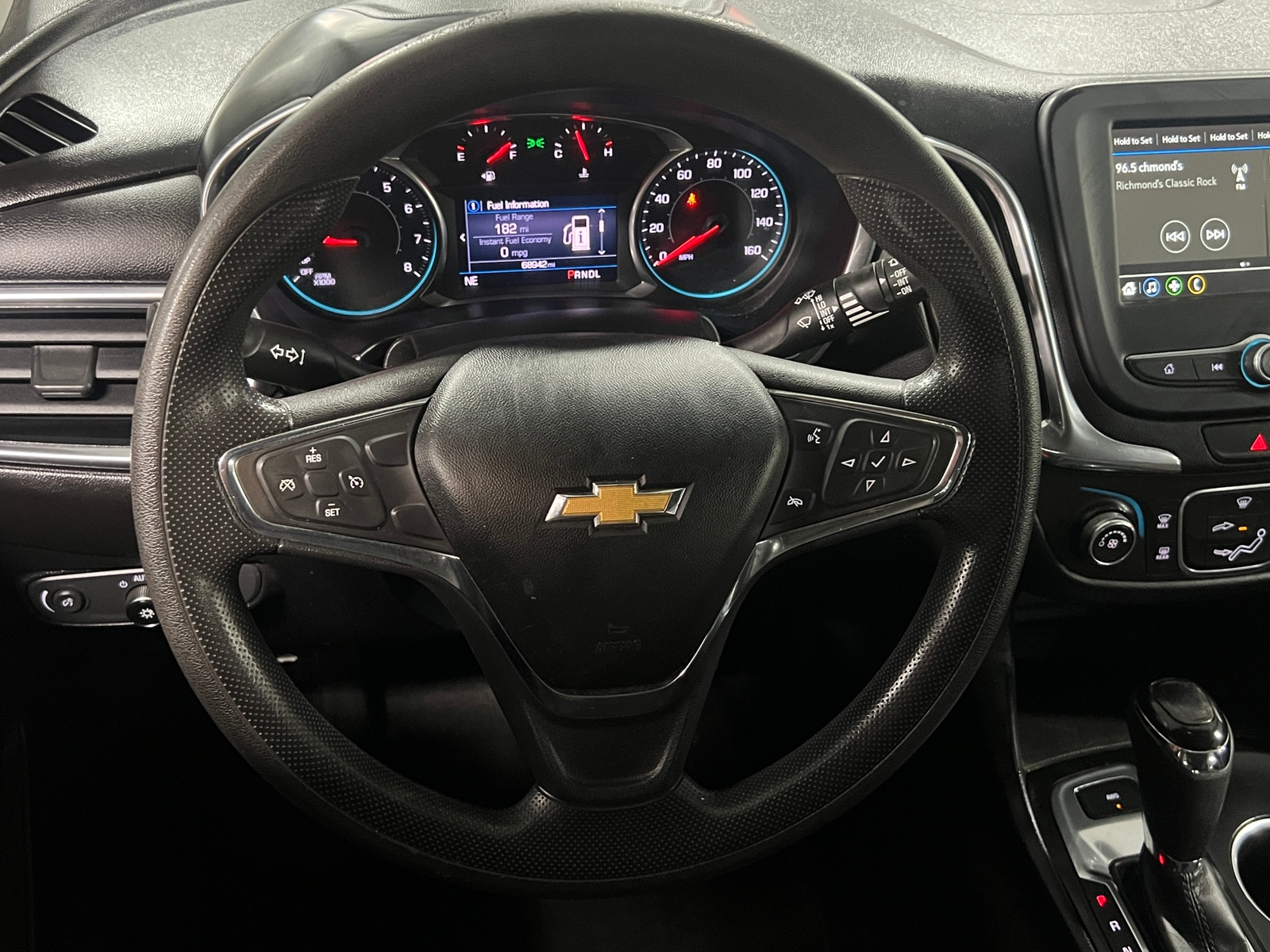 Thumbnail: 2019 Chevrolet Equinox - 5