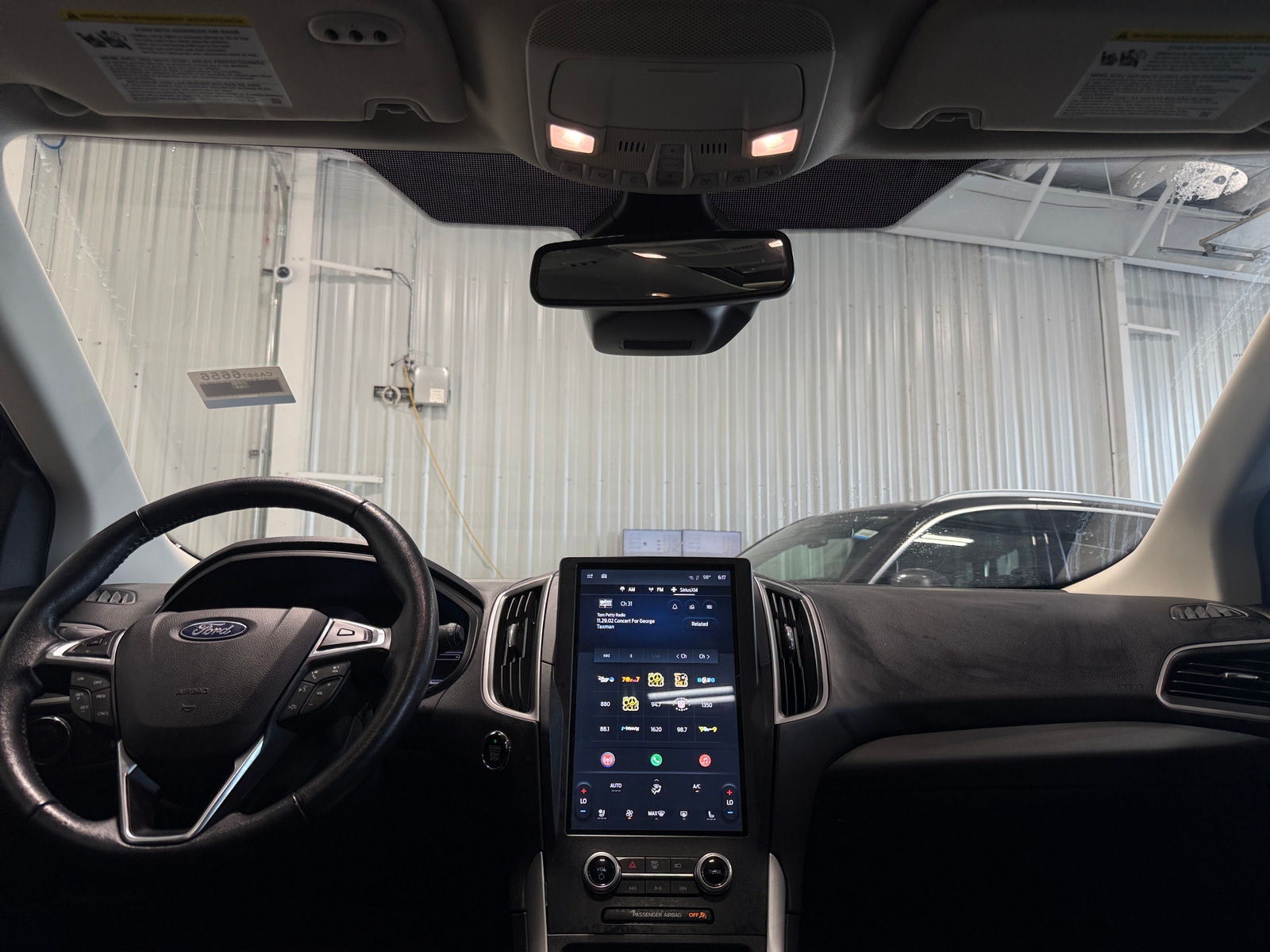 Thumbnail: 2023 Ford Edge - 2