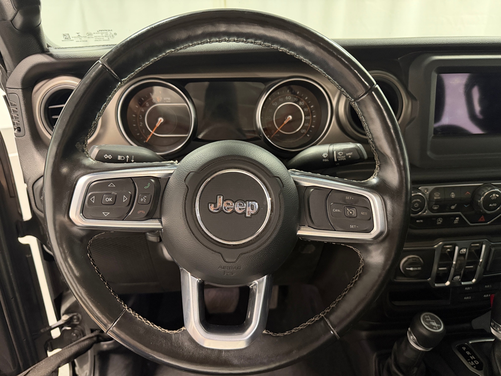Thumbnail: 2020 Jeep Gladiator - 5