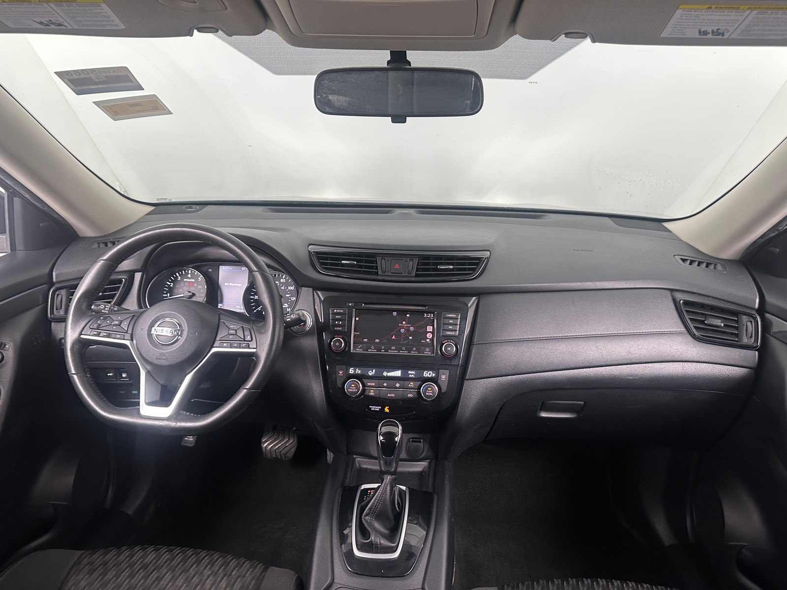 Thumbnail: 2018 Nissan Rogue - 3