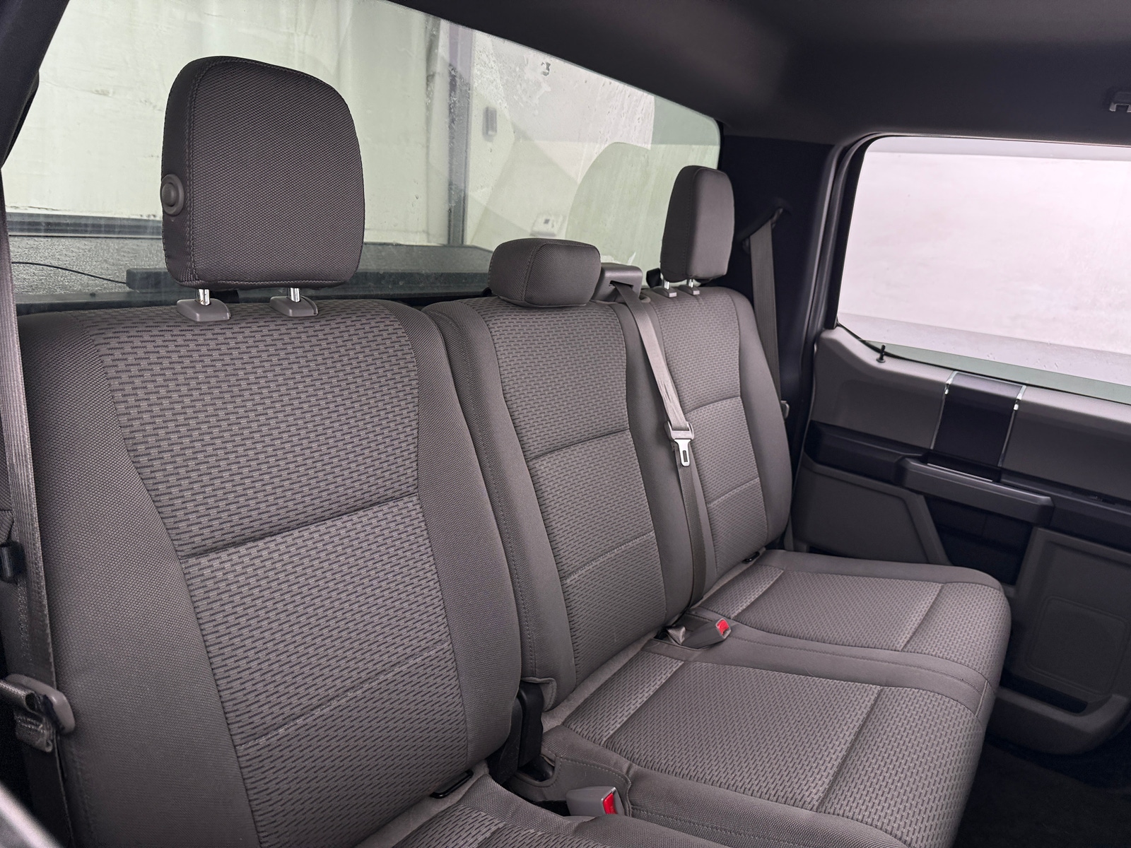 Thumbnail: 2015 Ford Econoline - 6