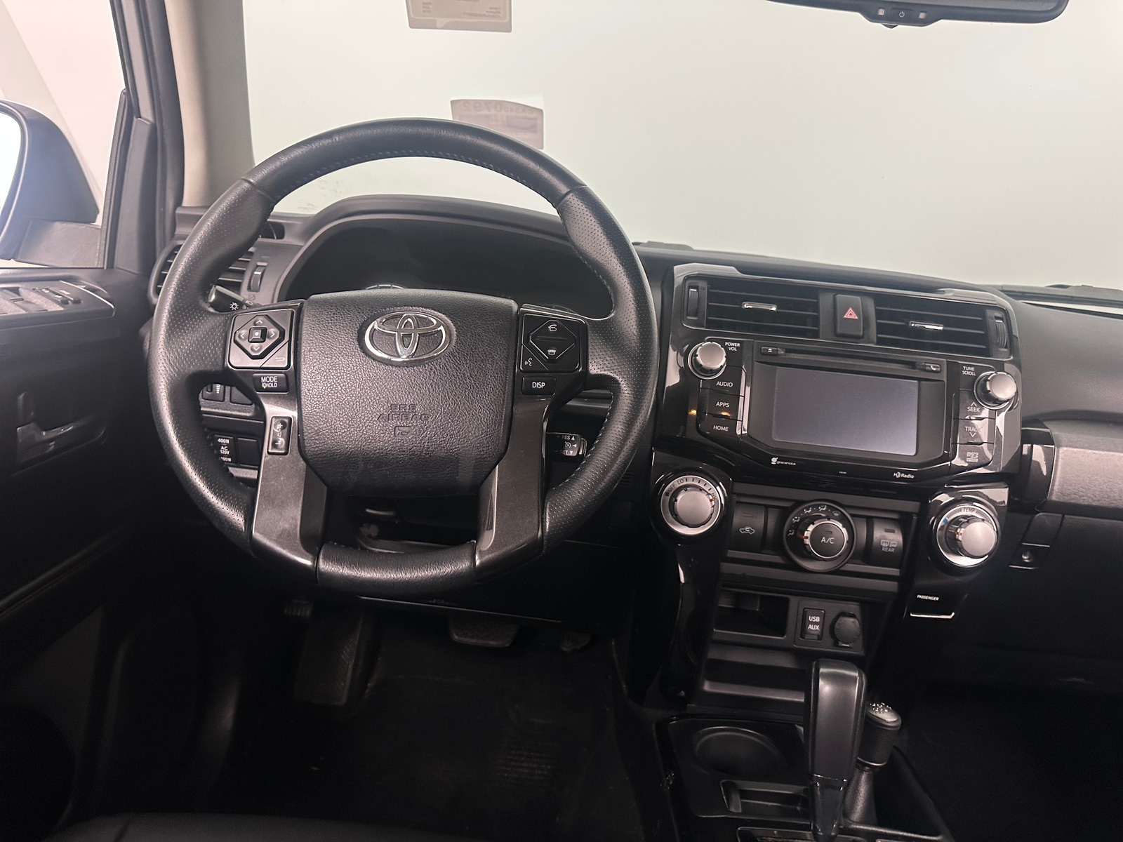 Thumbnail: 2016 Toyota 4Runner - 5