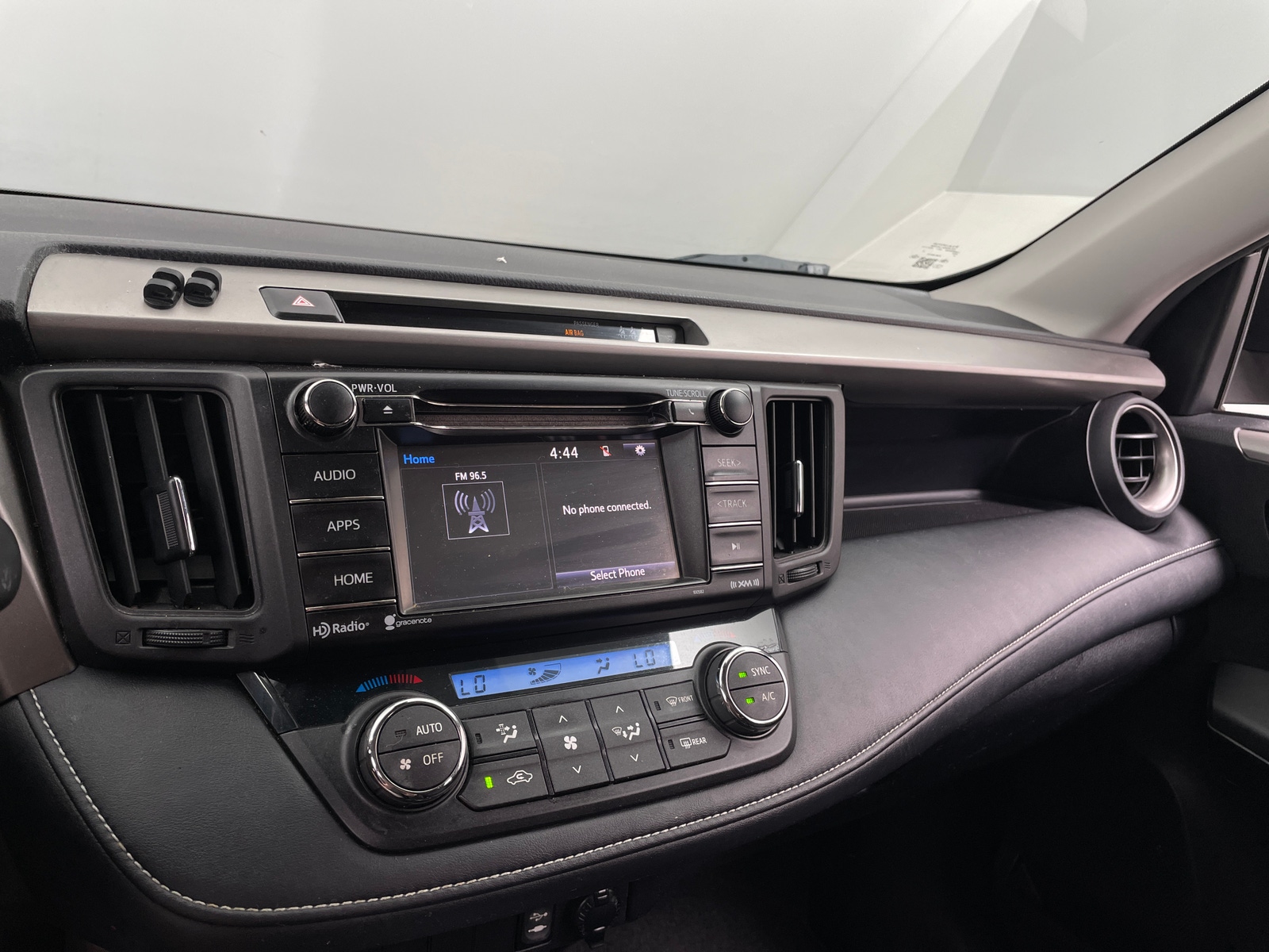 Thumbnail: 2017 Toyota RAV4 - 4