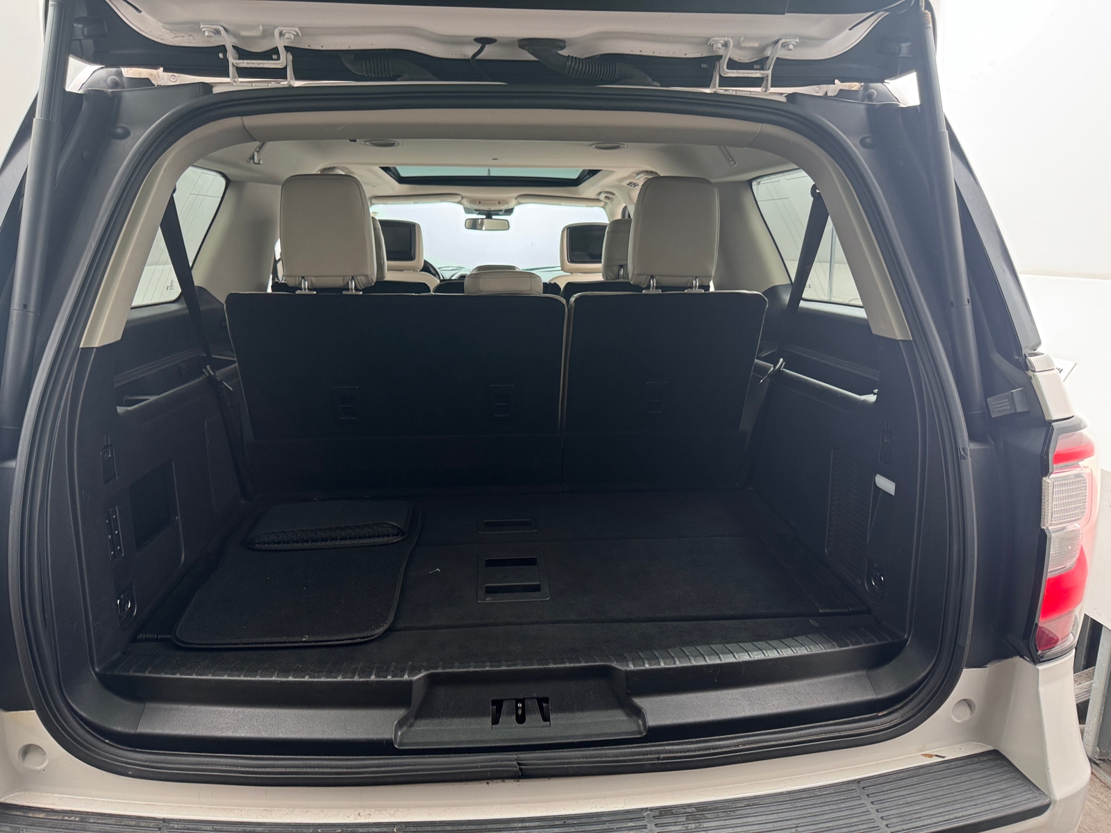 Thumbnail: 2019 Ford Expedition MAX - 6