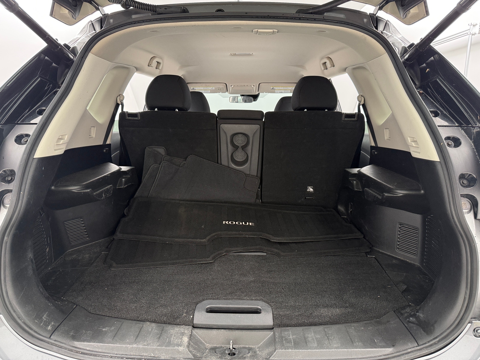 Thumbnail: 2019 Nissan Rogue - 7