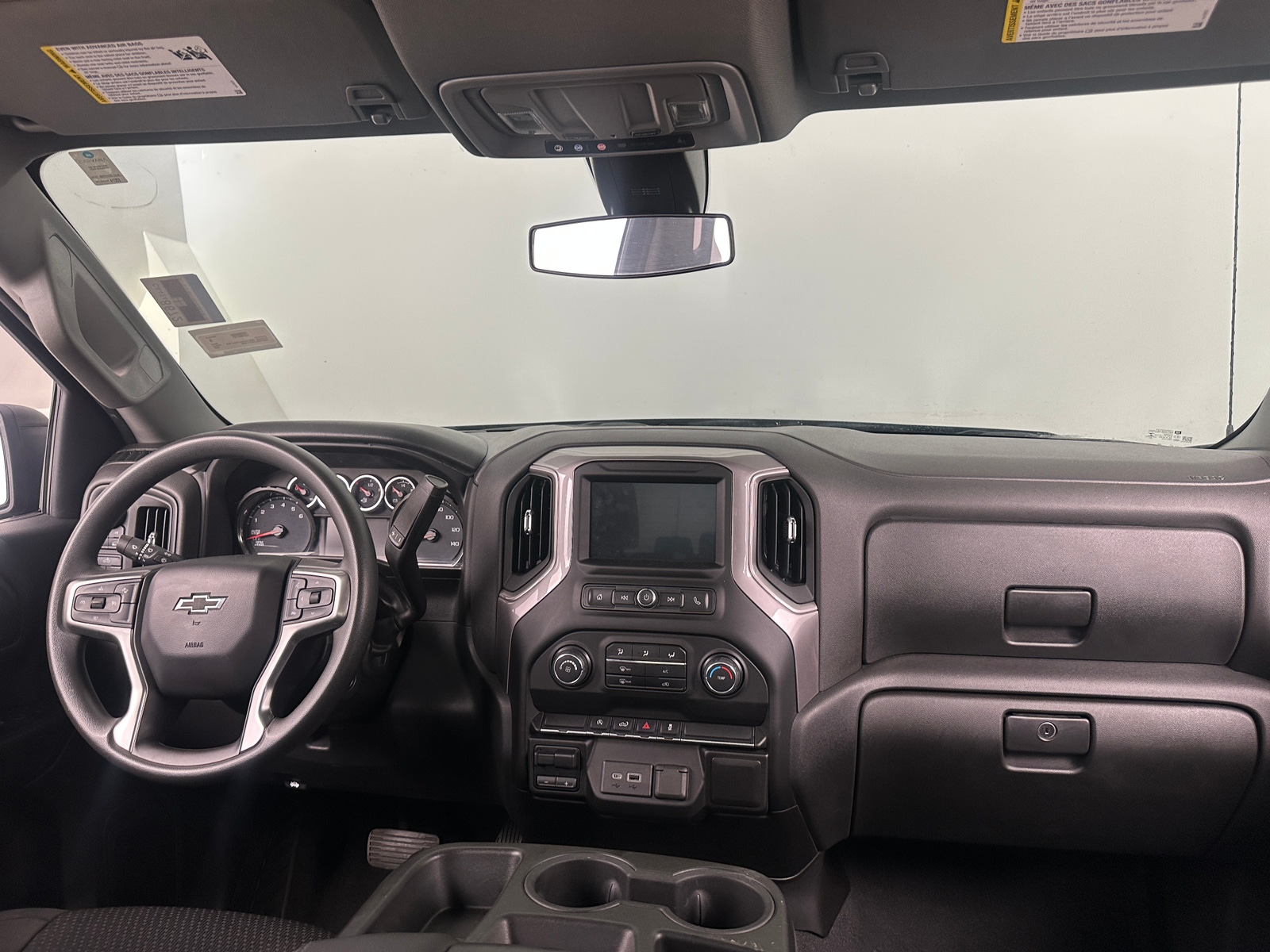Thumbnail: 2022 Chevrolet Silverado 1500 - 3