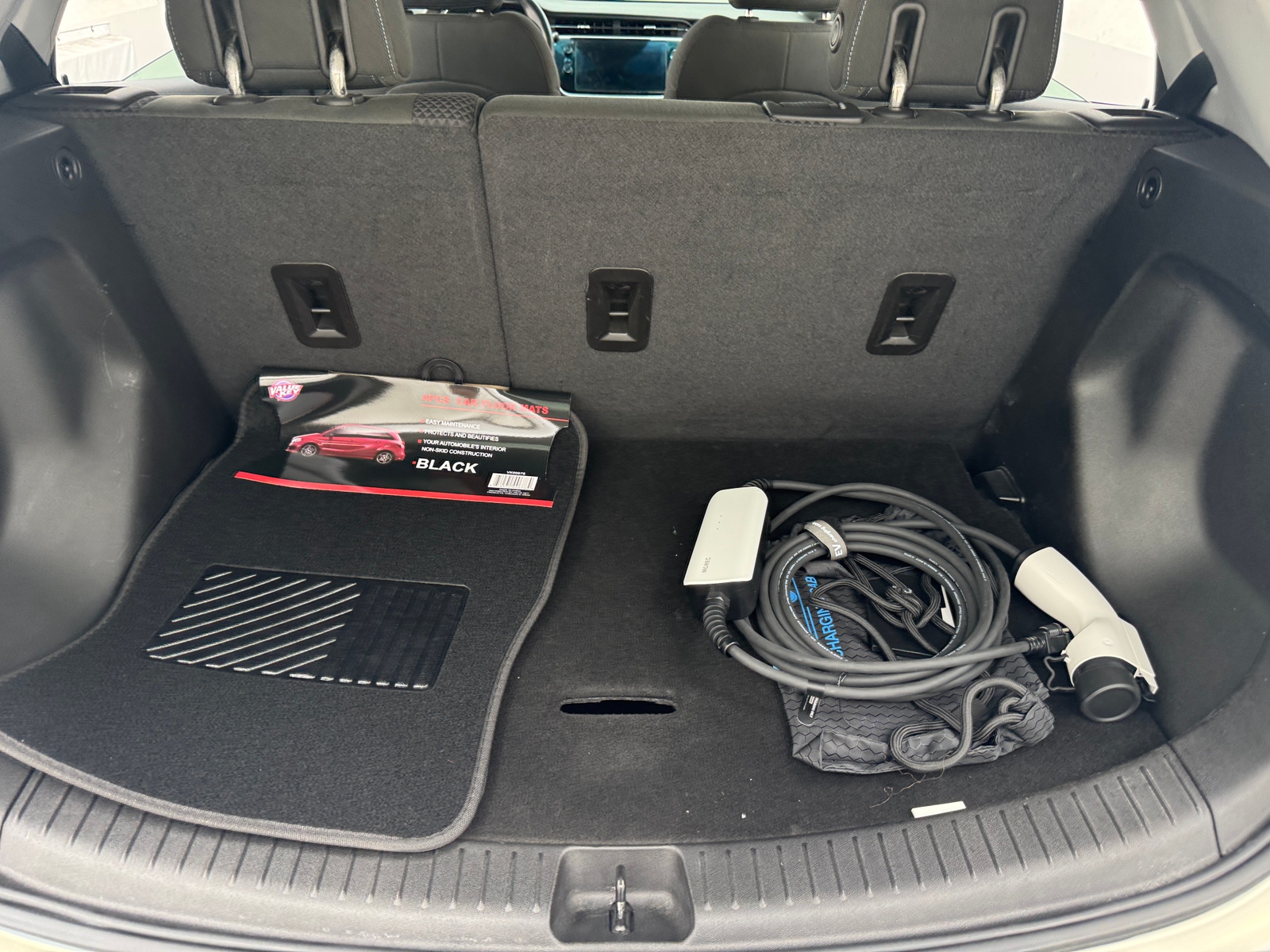 Thumbnail: 2023 Chevrolet Bolt EV - 7