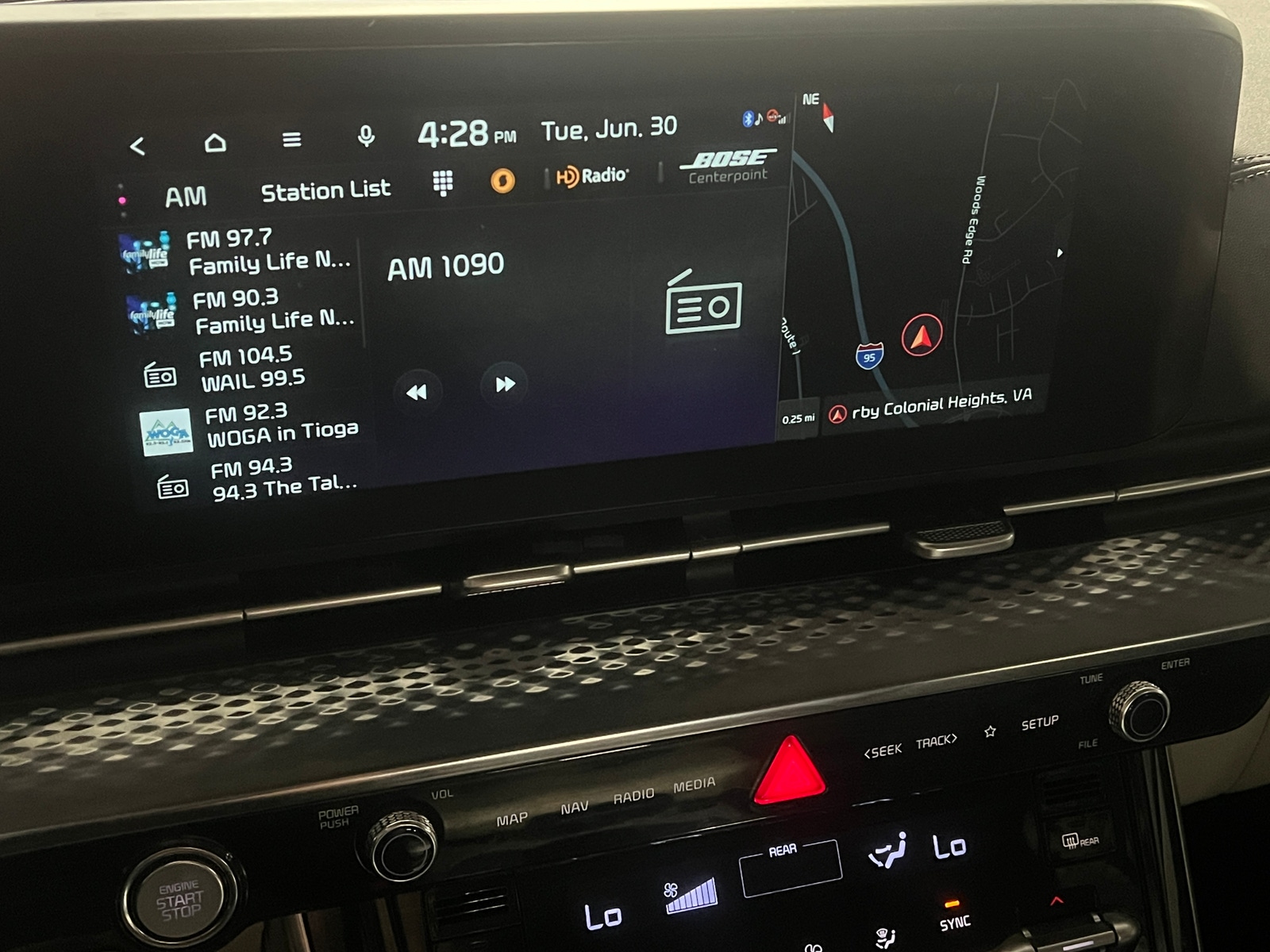 Thumbnail: 2024 Kia Carnival - 3
