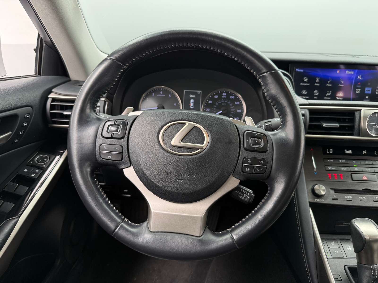 Thumbnail: 2020 Lexus IS - 4