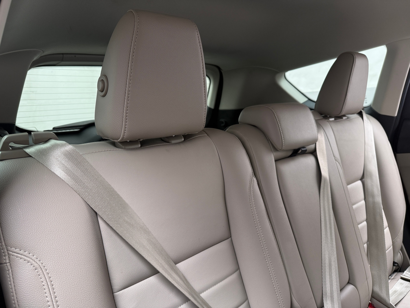 Thumbnail: 2014 Ford Escape - 5