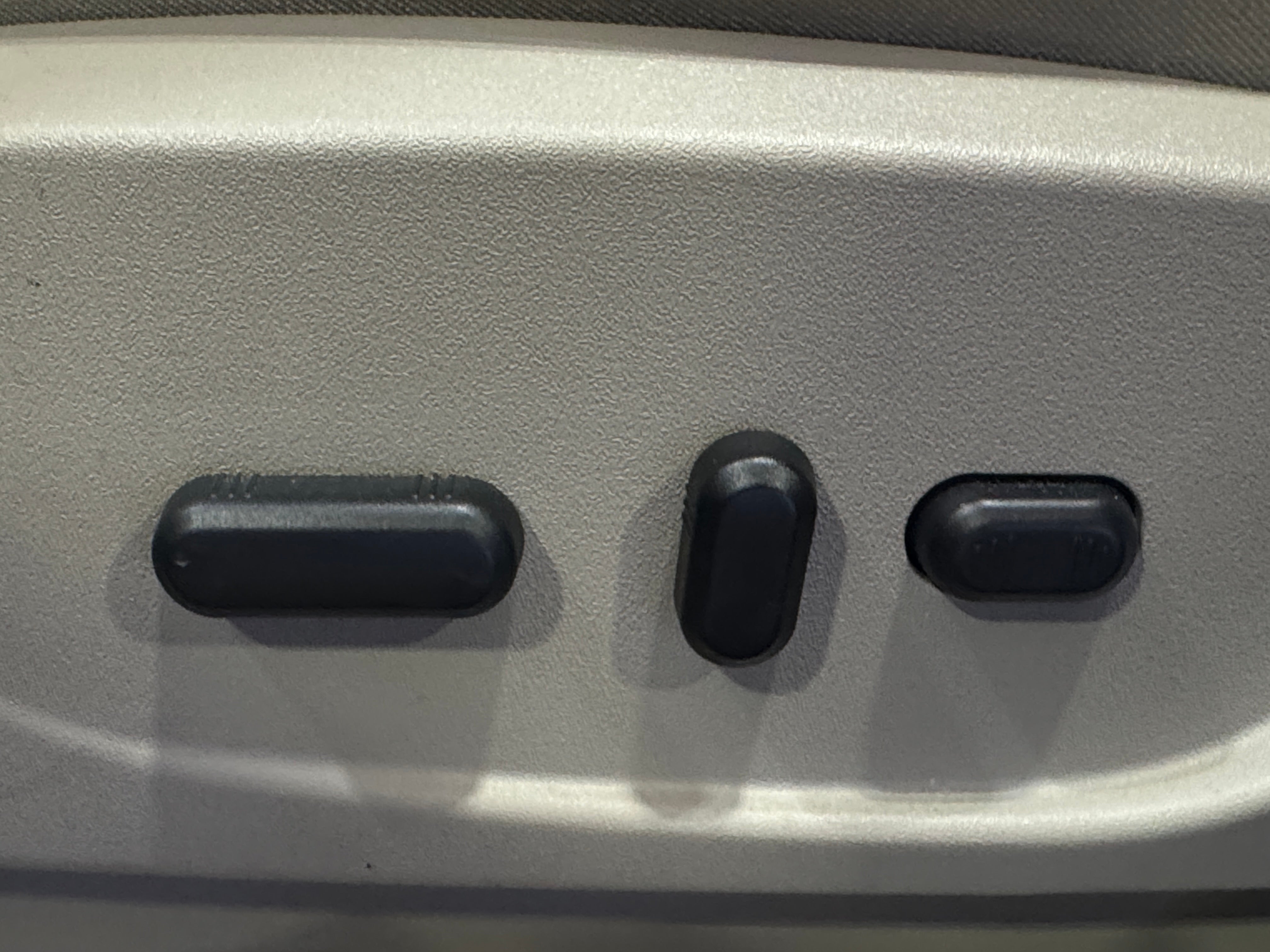 Used 2014 Ford Escape Titanium with VIN 1FMCU0J95EUA27608 for sale in Pewaukee, WI