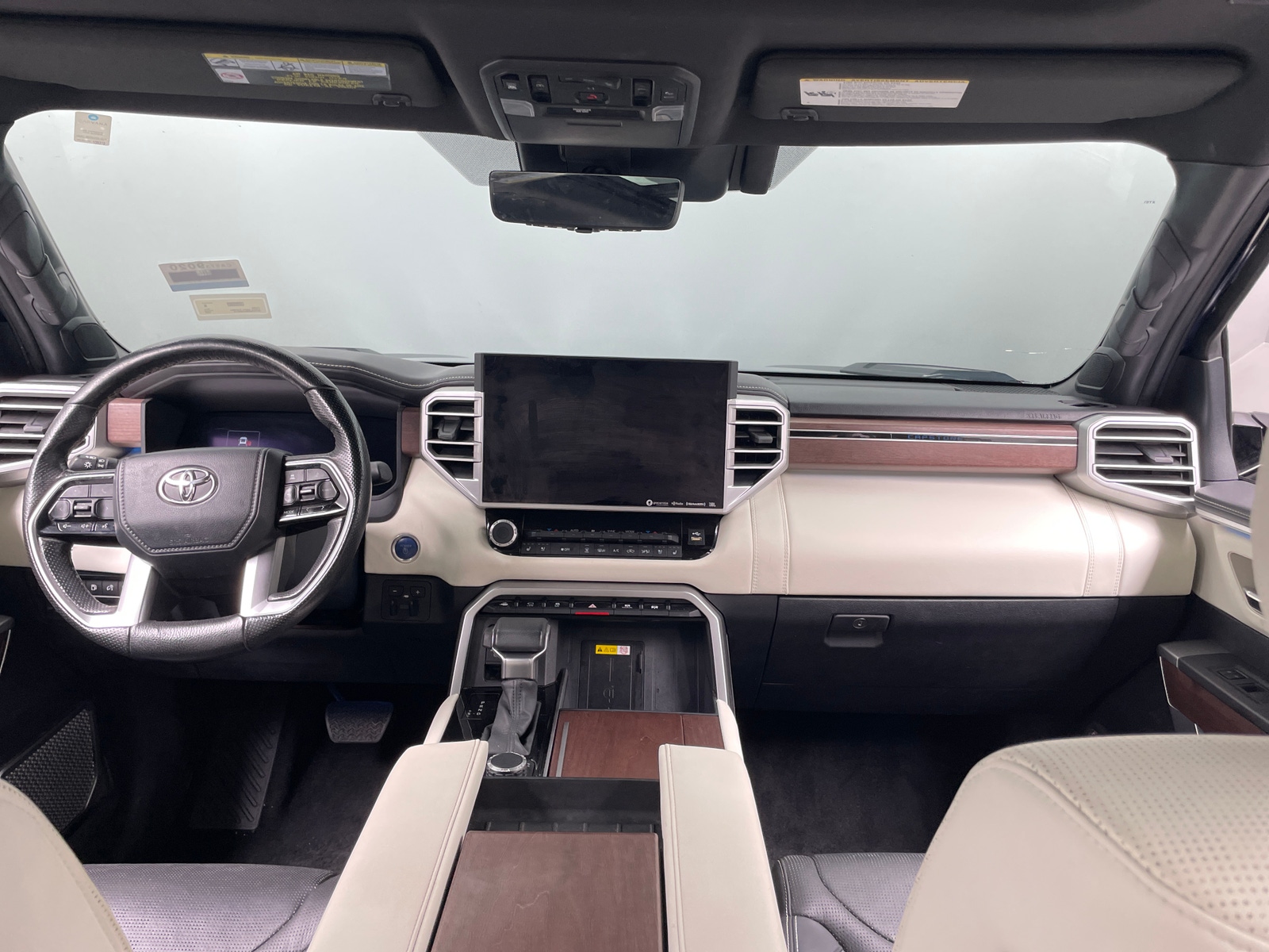 Thumbnail: 2022 Toyota Tundra - 2