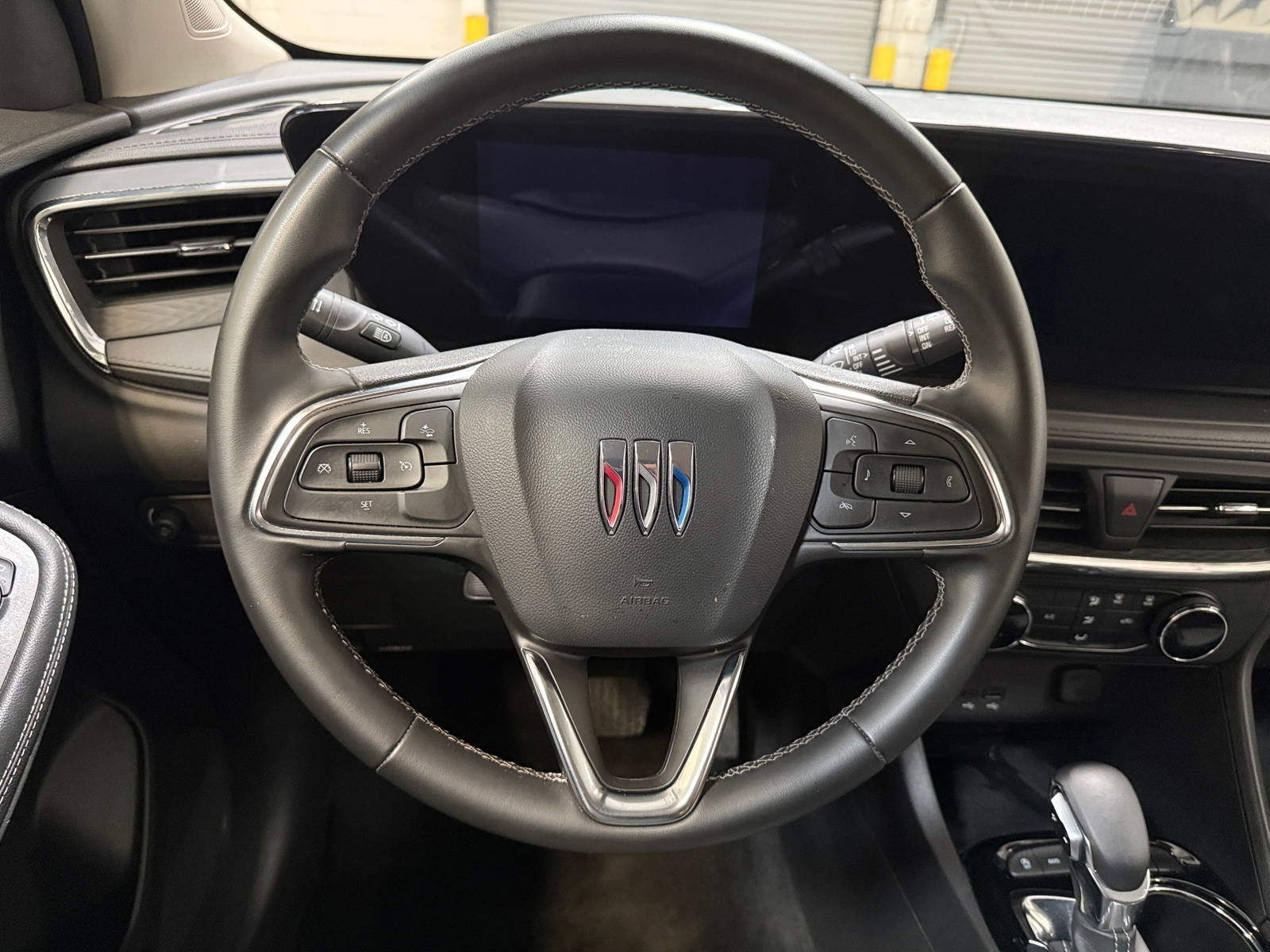 Thumbnail: 2025 Buick Encore GX - 4