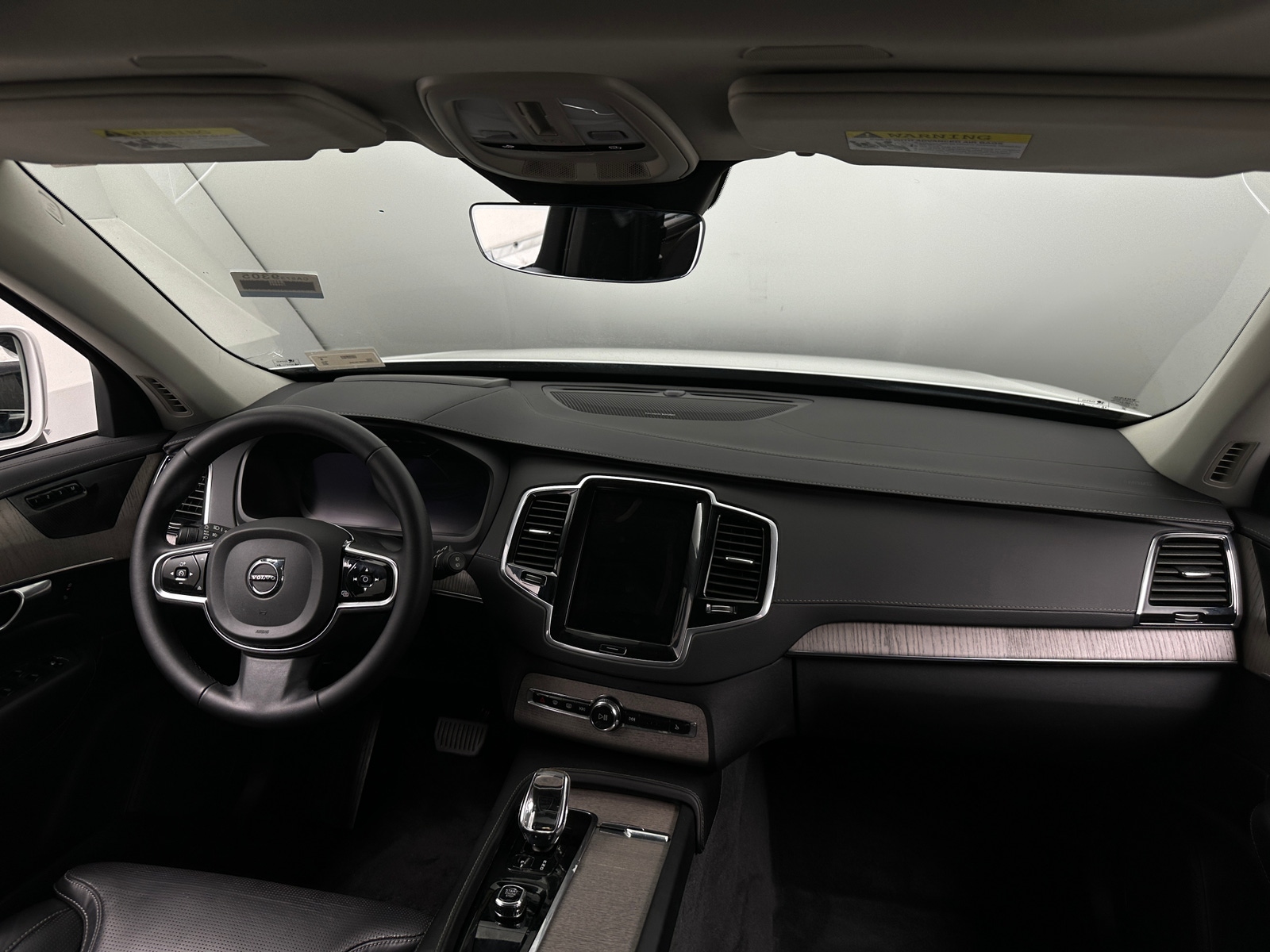 Thumbnail: 2023 Volvo XC90 - 2
