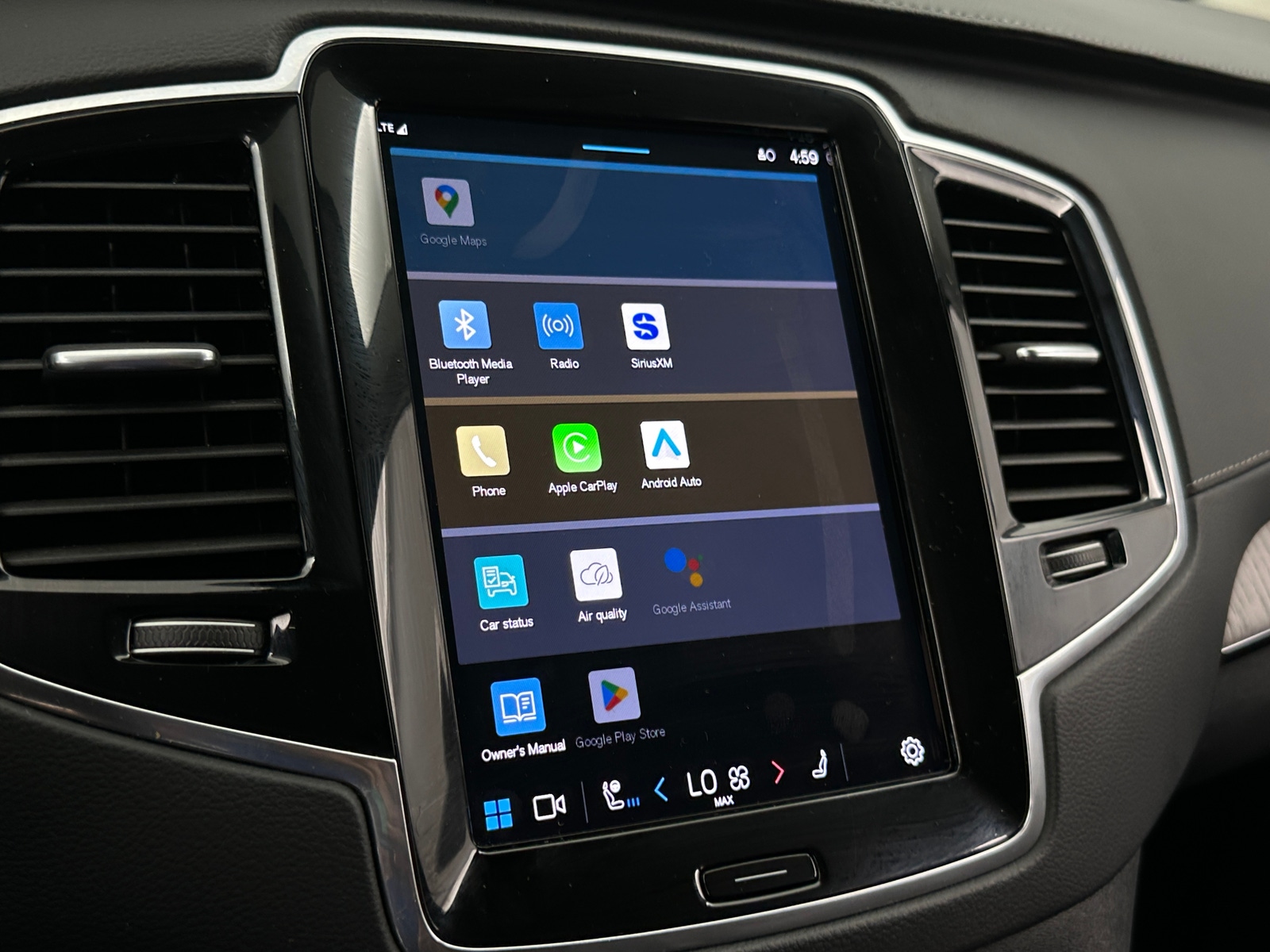 Thumbnail: 2023 Volvo XC90 - 3