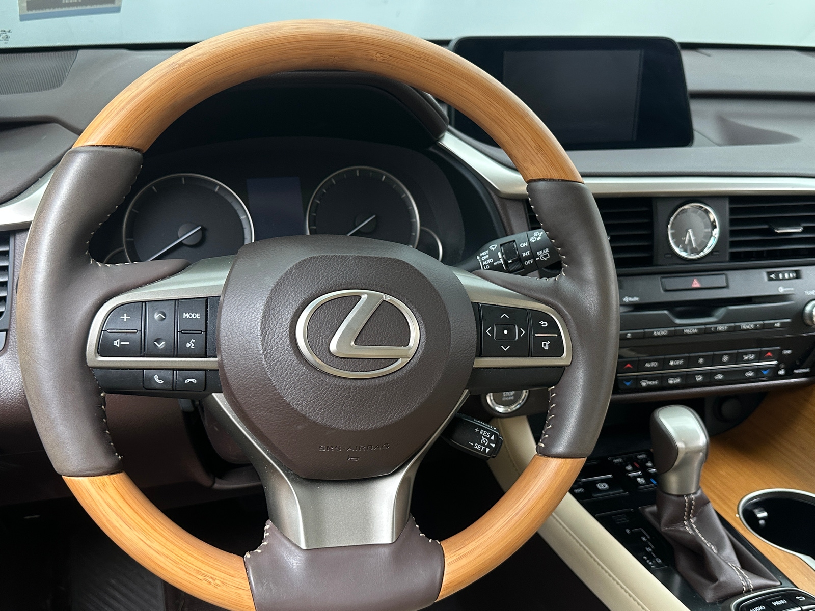 Thumbnail: 2016 Lexus RX - 5
