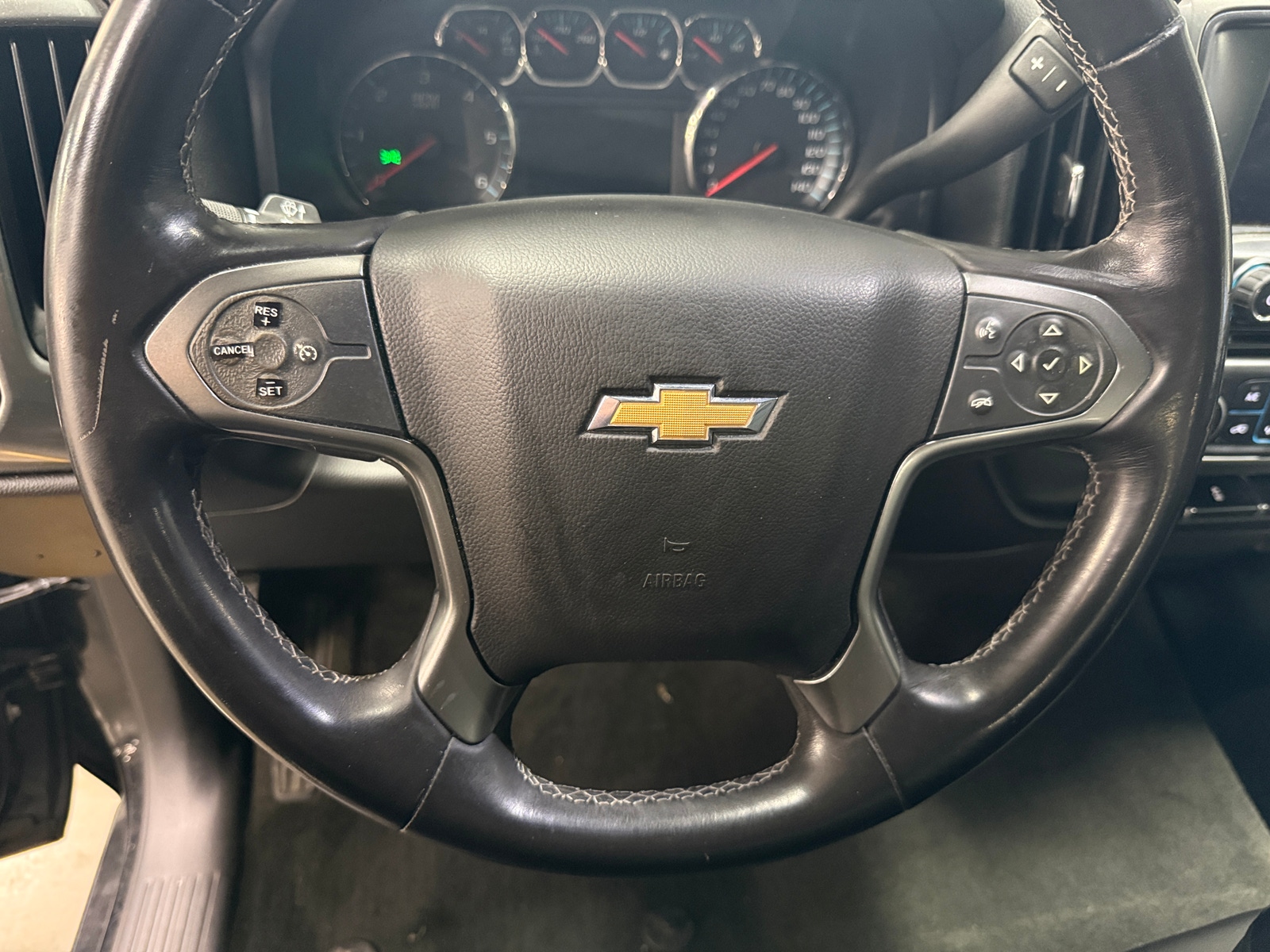 Thumbnail: 2018 Chevrolet Silverado 1500 - 5