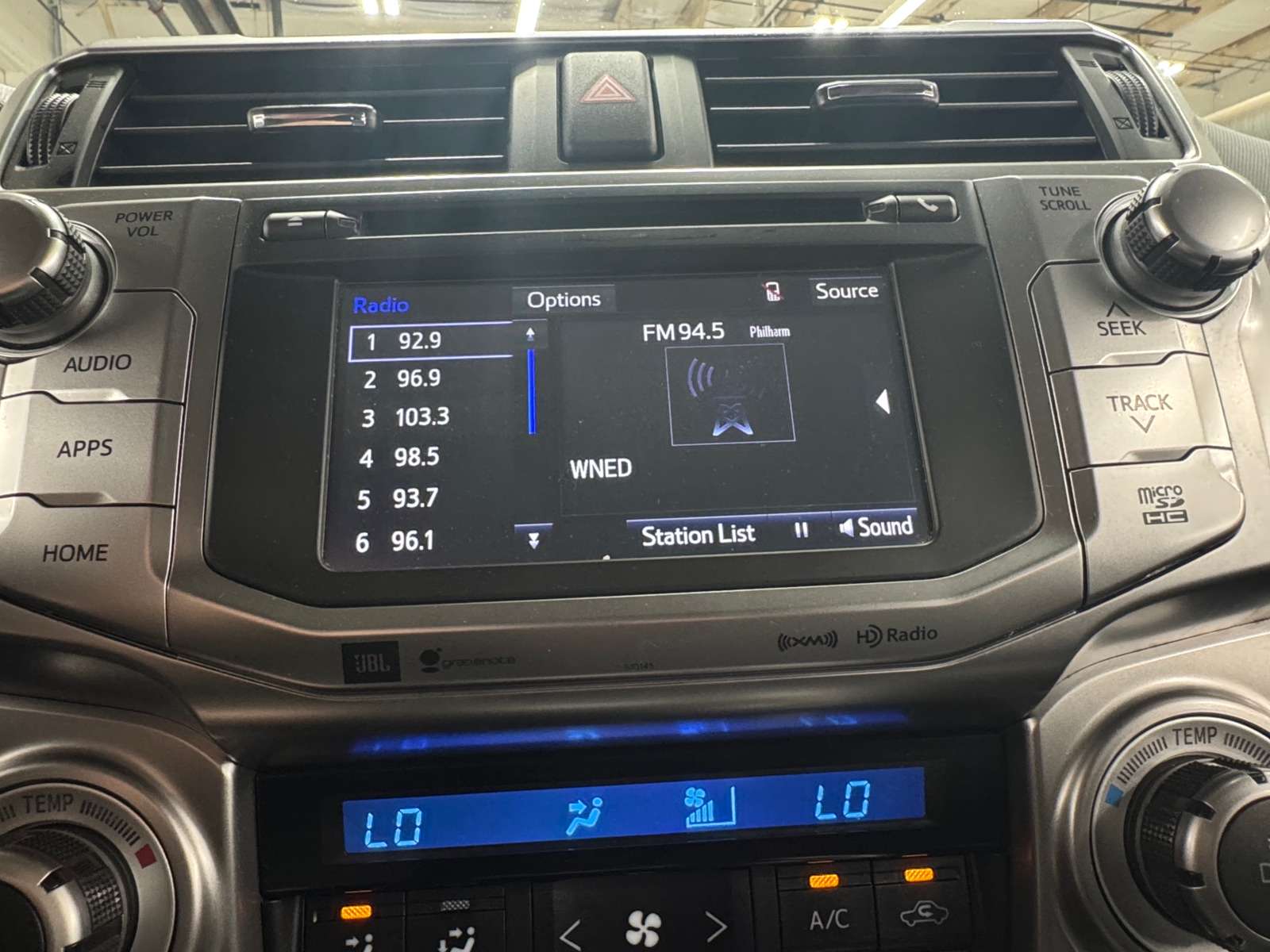 Thumbnail: 2017 Toyota 4Runner - 4