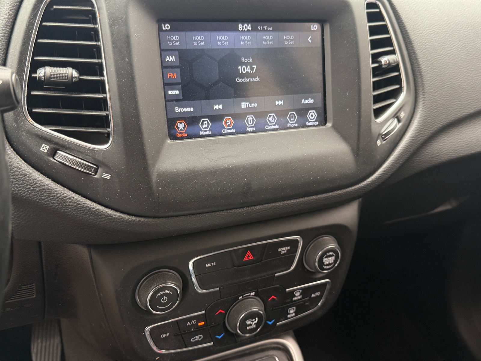 Thumbnail: 2020 Jeep Compass - 3