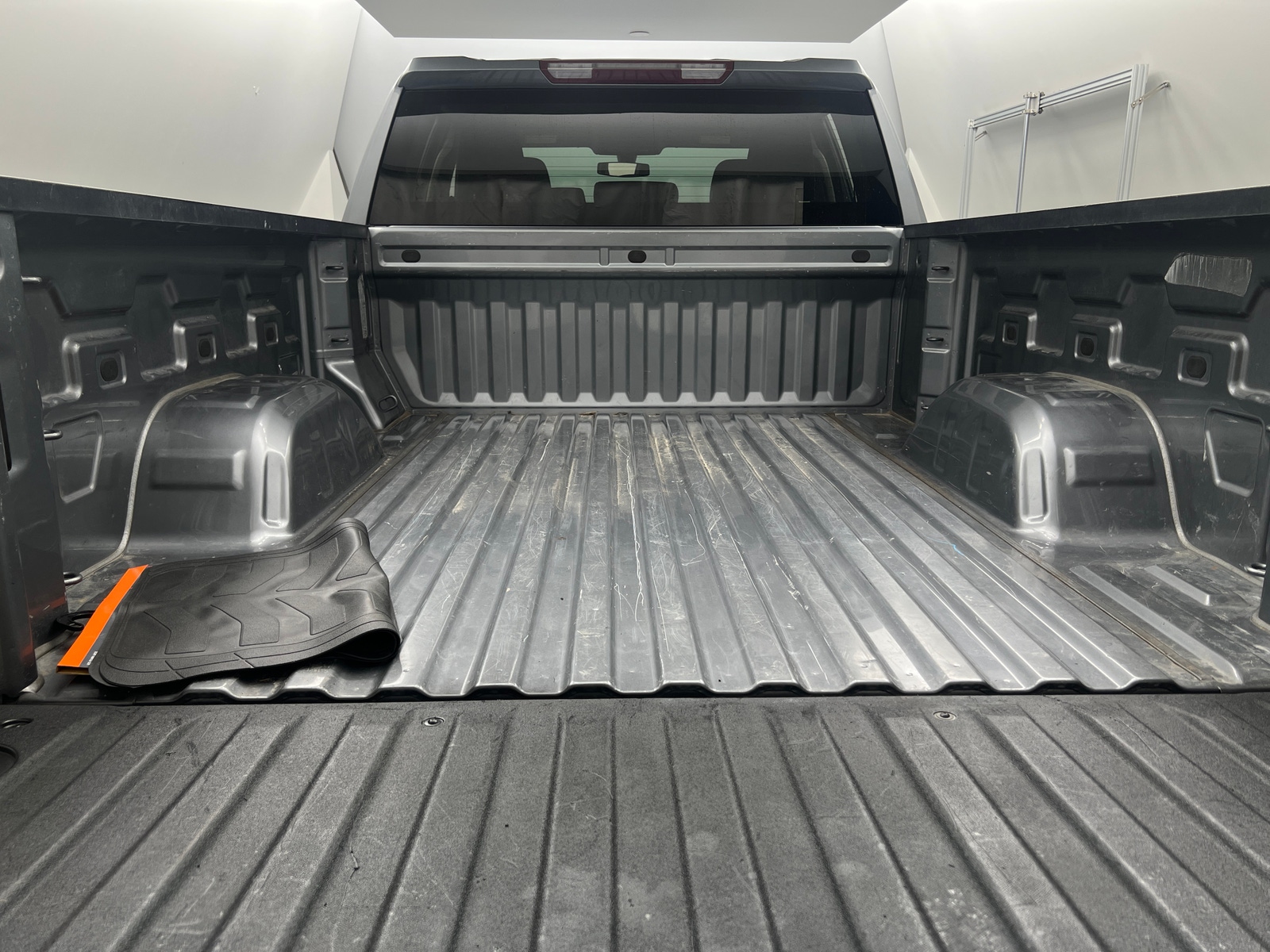 Thumbnail: 2020 Chevrolet Silverado 1500 - 7