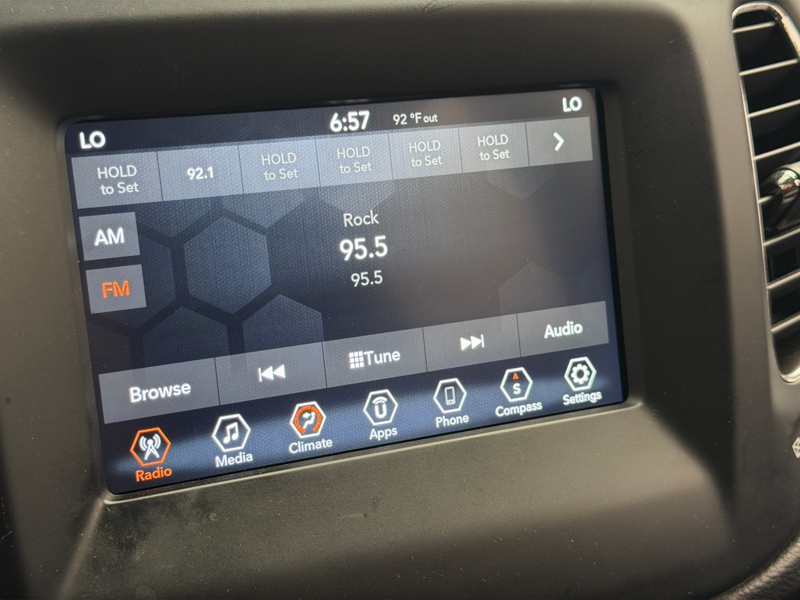 Thumbnail: 2021 Jeep Compass - 4