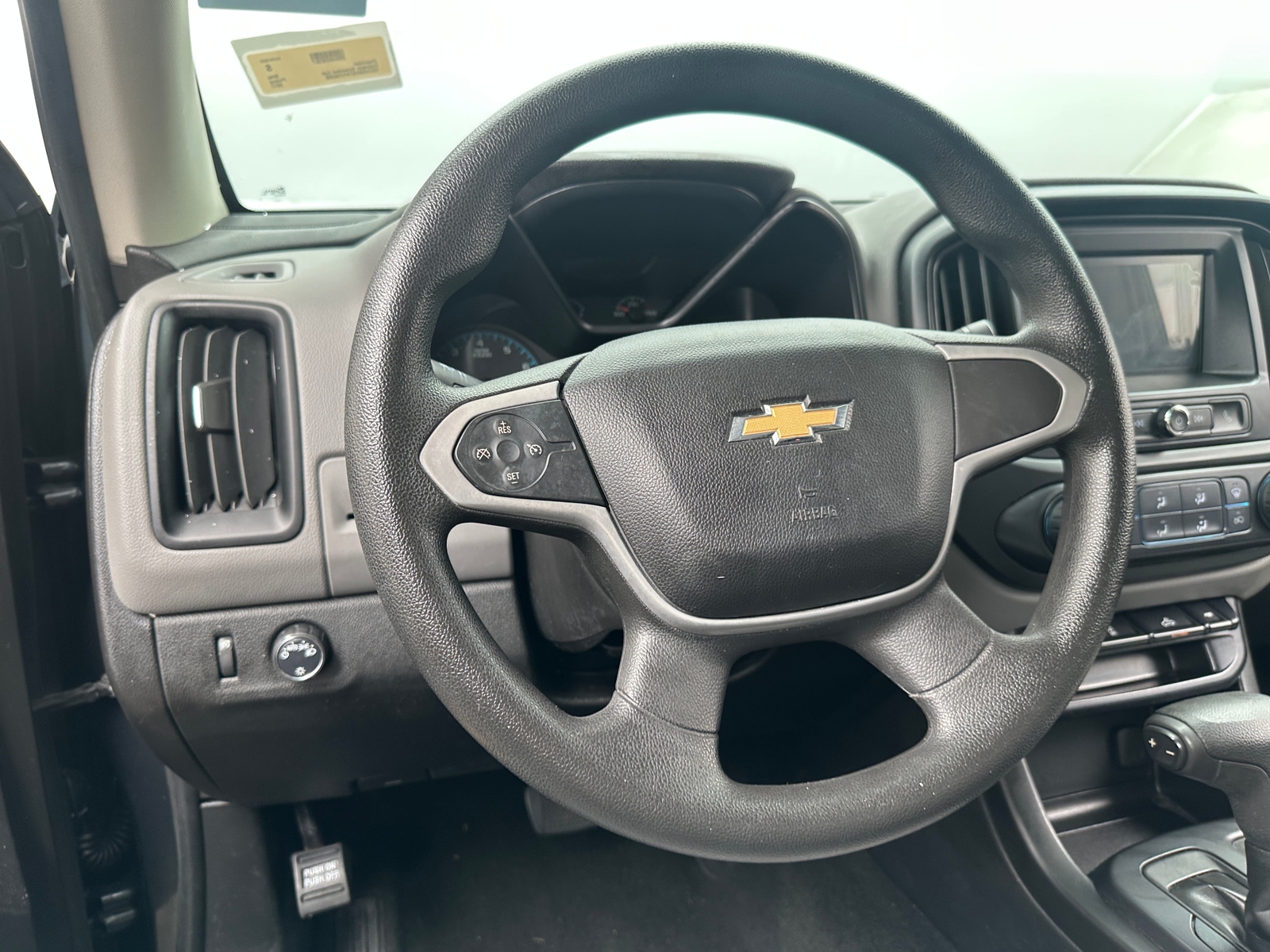 Thumbnail: 2017 Chevrolet Colorado - 4
