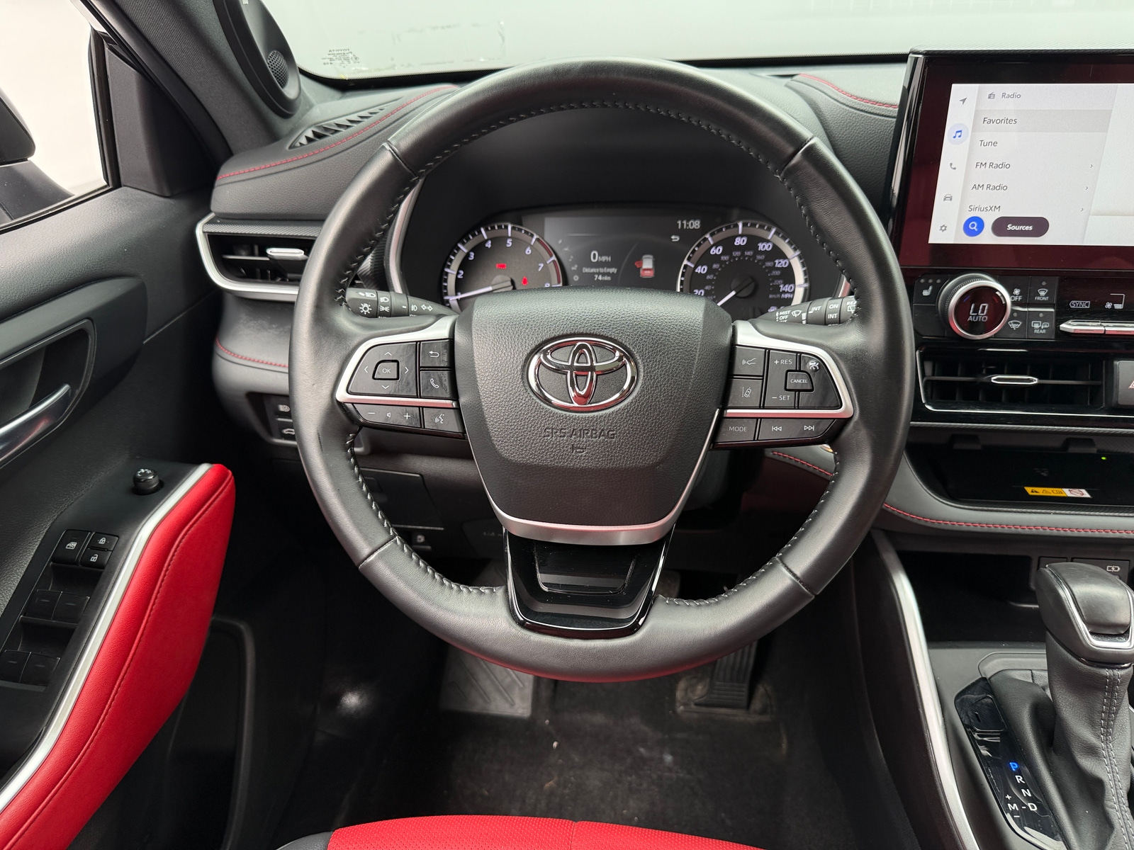 Thumbnail: 2024 Toyota Highlander - 4