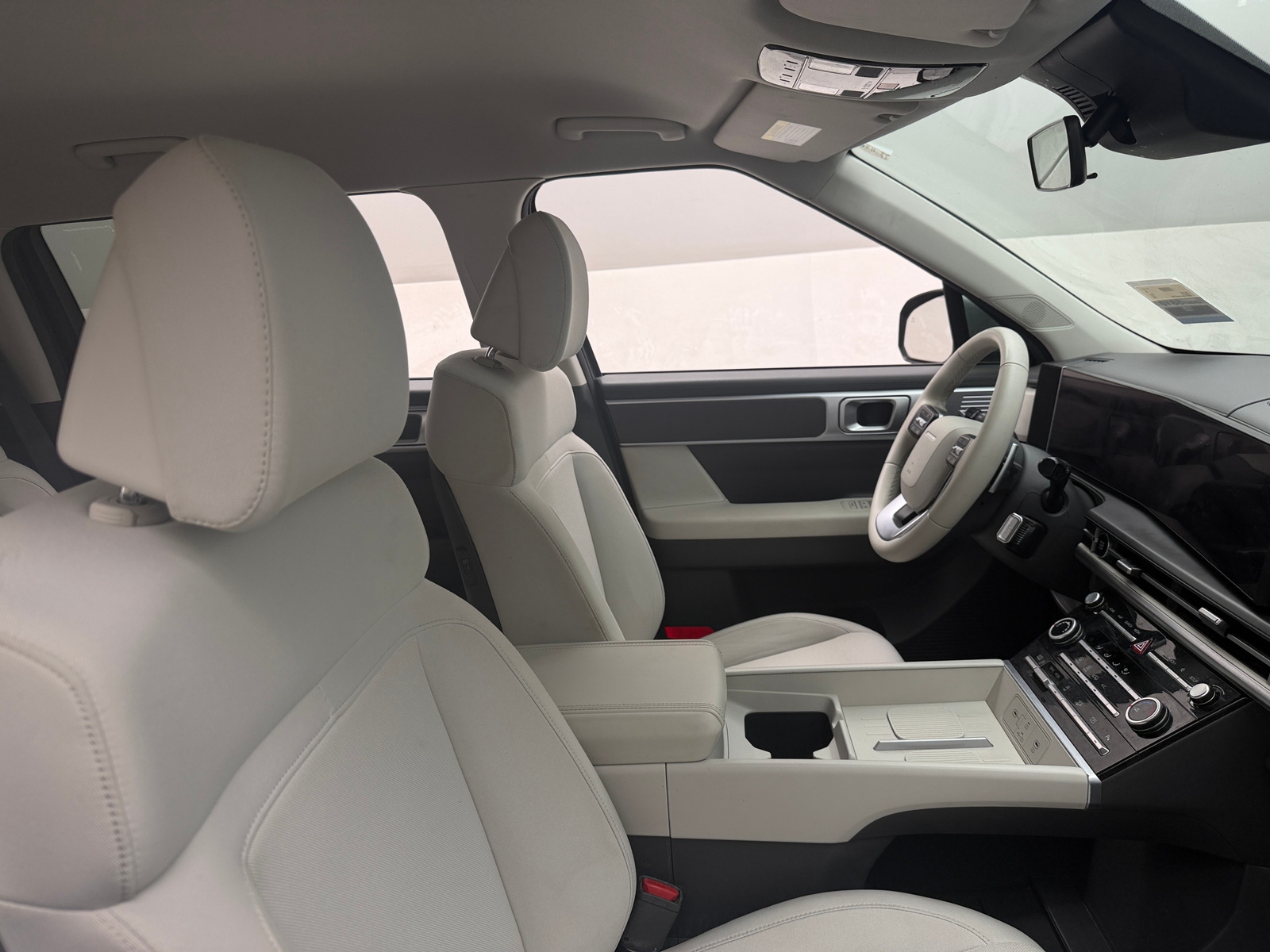 Thumbnail: 2024 Hyundai Santa Fe - 2