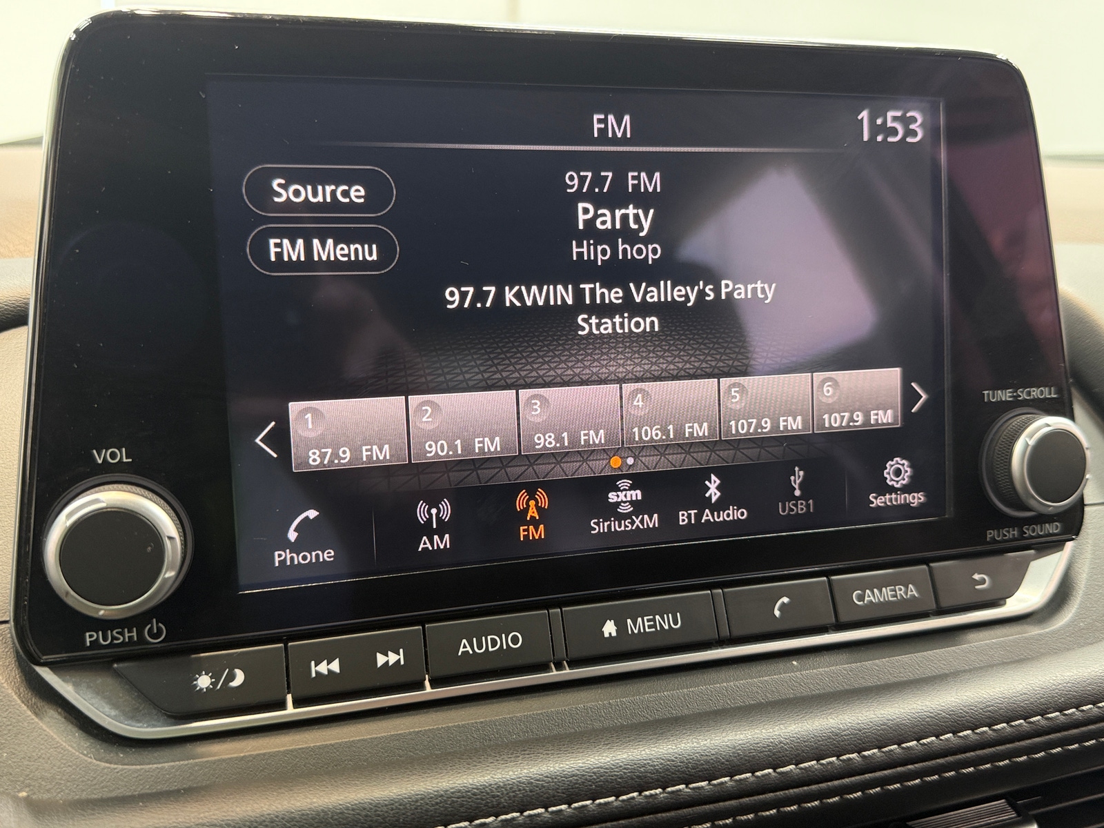 Thumbnail: 2023 Nissan Rogue - 4
