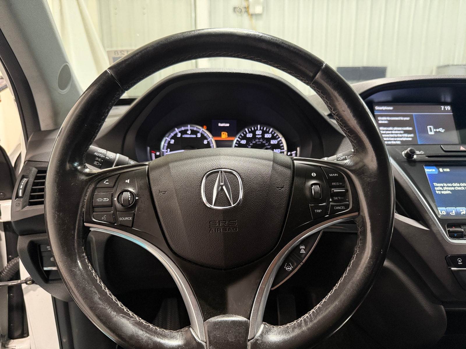 Thumbnail: 2019 Acura MDX - 4