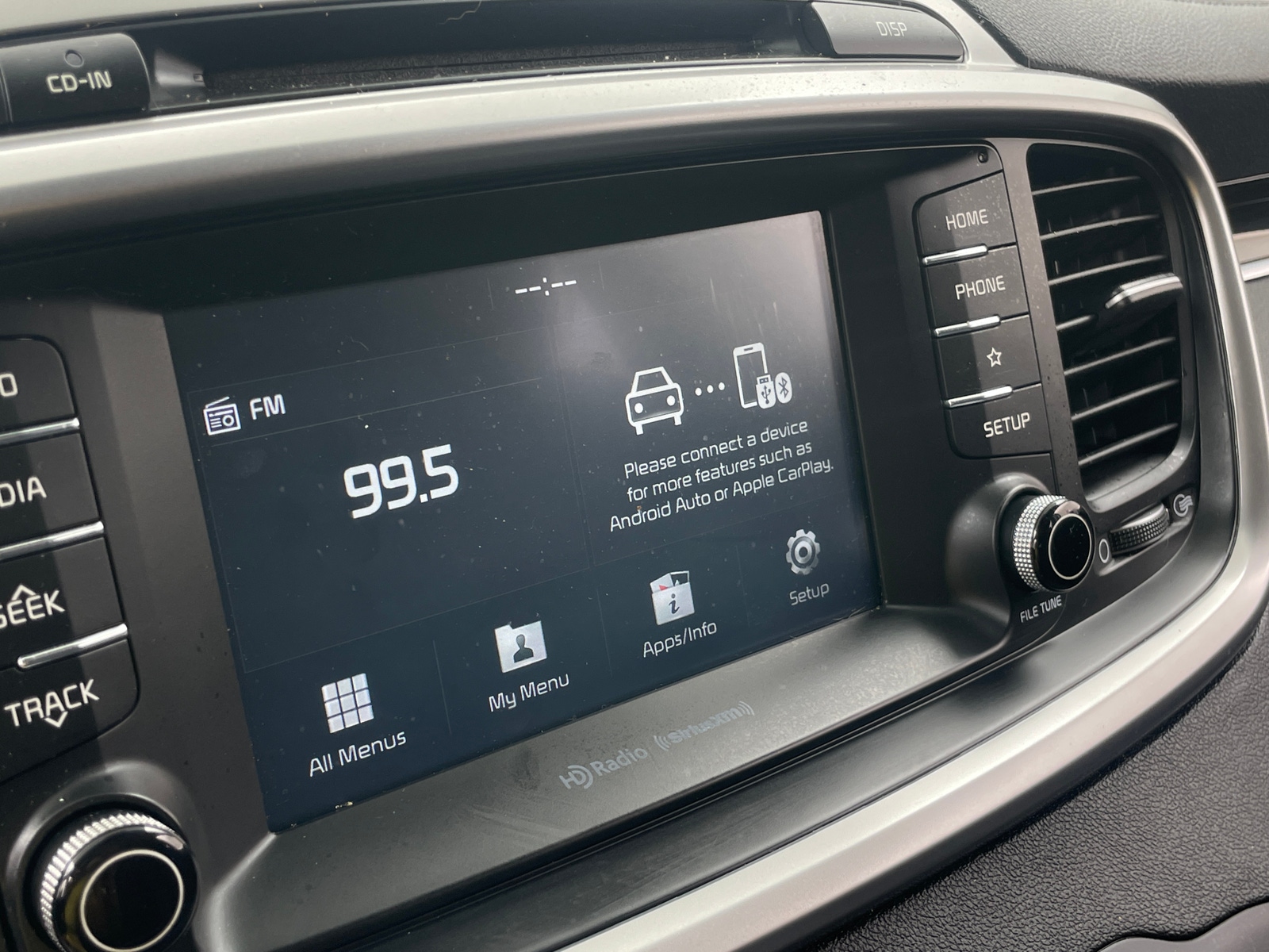 Thumbnail: 2019 Kia Sorento - 4