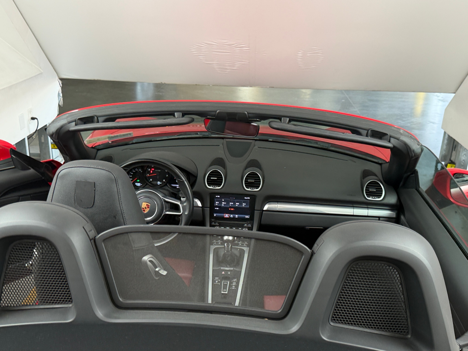 Thumbnail: 2019 Porsche 718 Boxster - 2