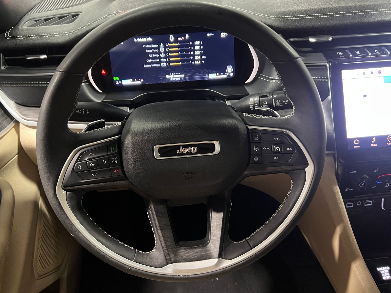 Thumbnail: 2023 Jeep Grand Cherokee - 4