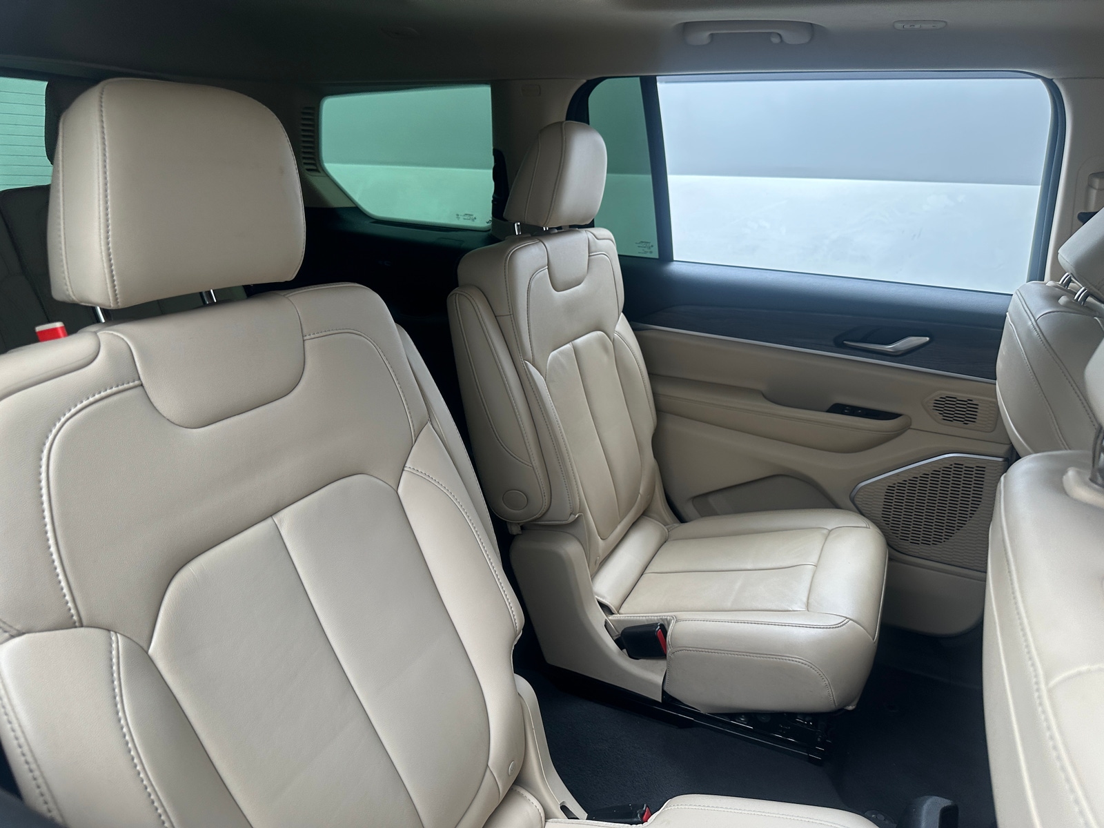 Thumbnail: 2021 Jeep Grand Cherokee L - 6