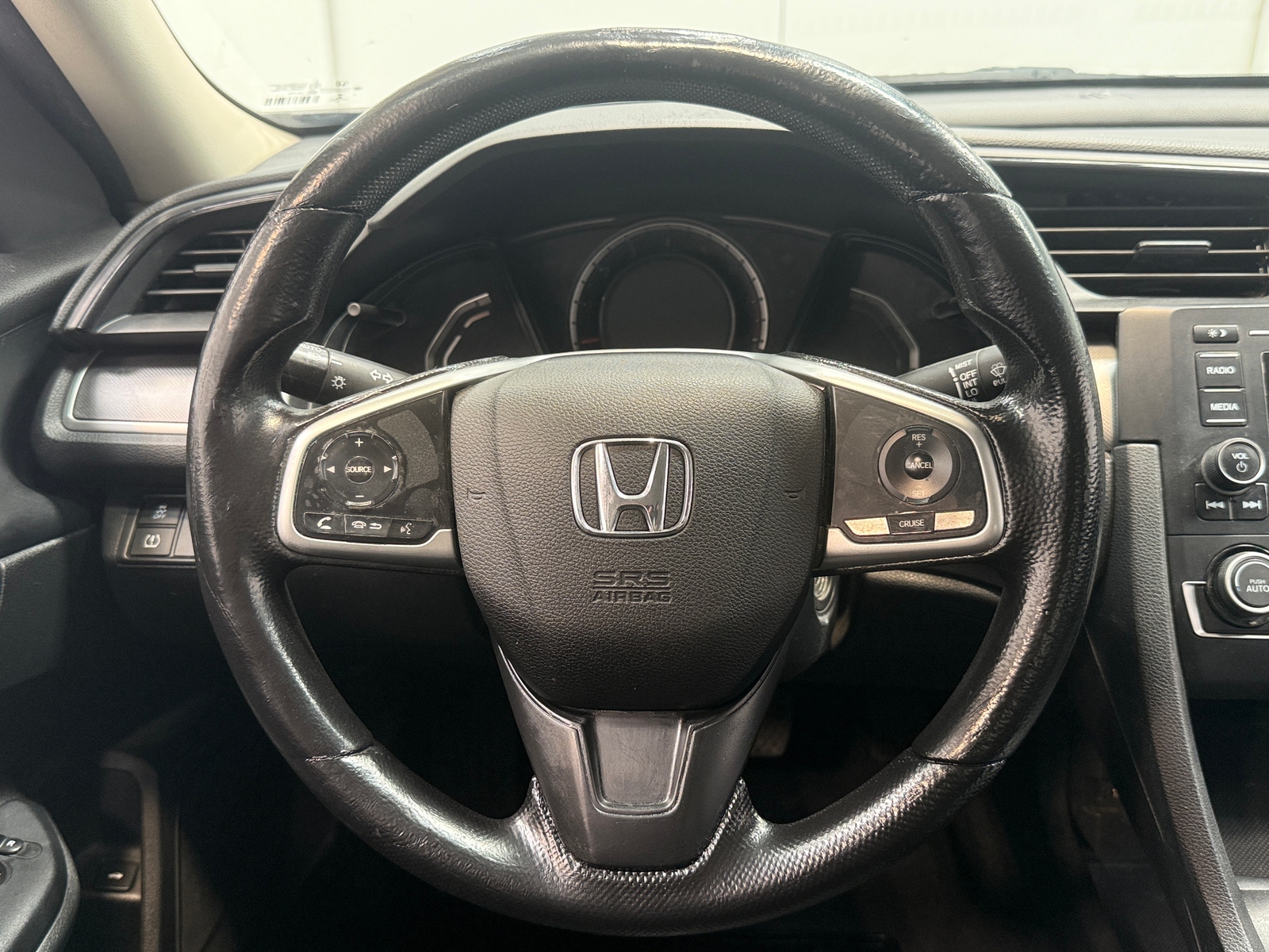 Thumbnail: 2018 Honda Civic - 5