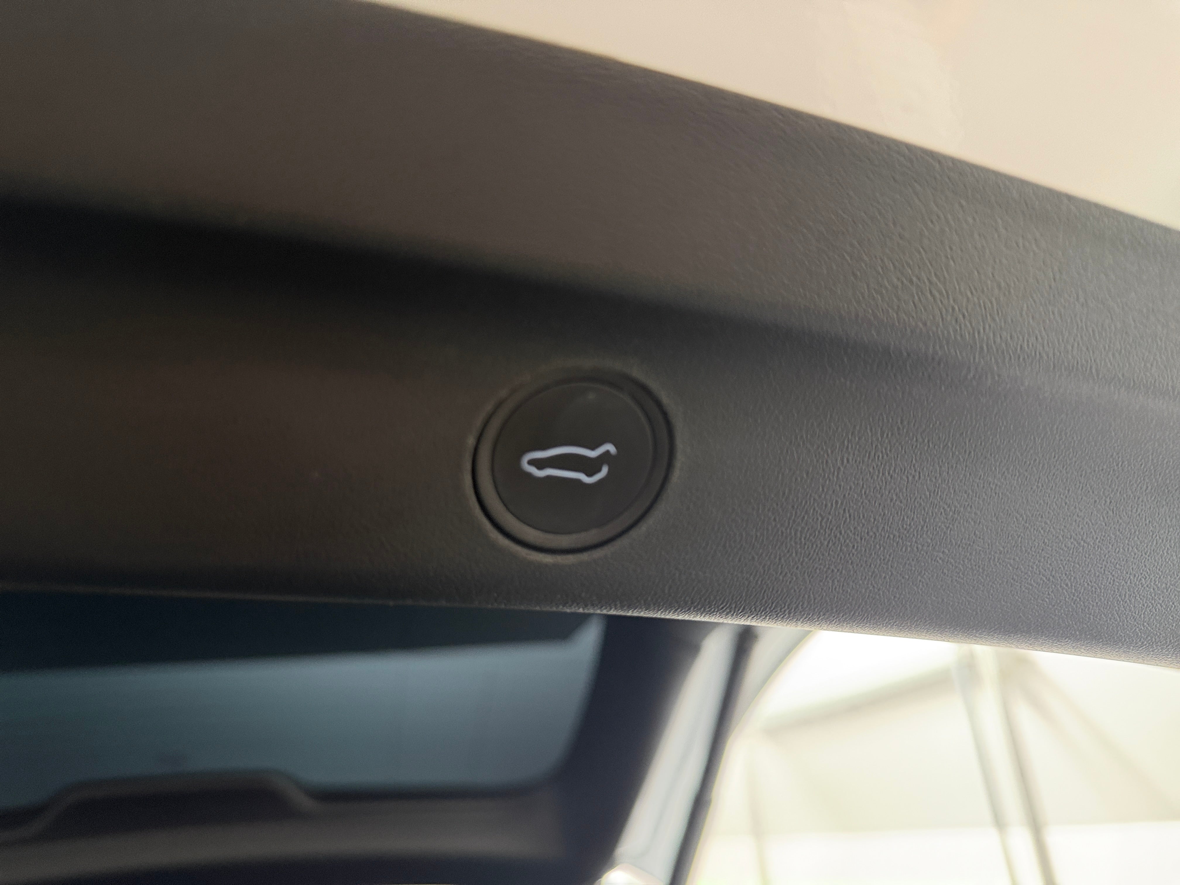 Used 2023 Tesla Model Y Long Range with VIN 7SAYGDEE5PF759767 for sale in Auburn, WA