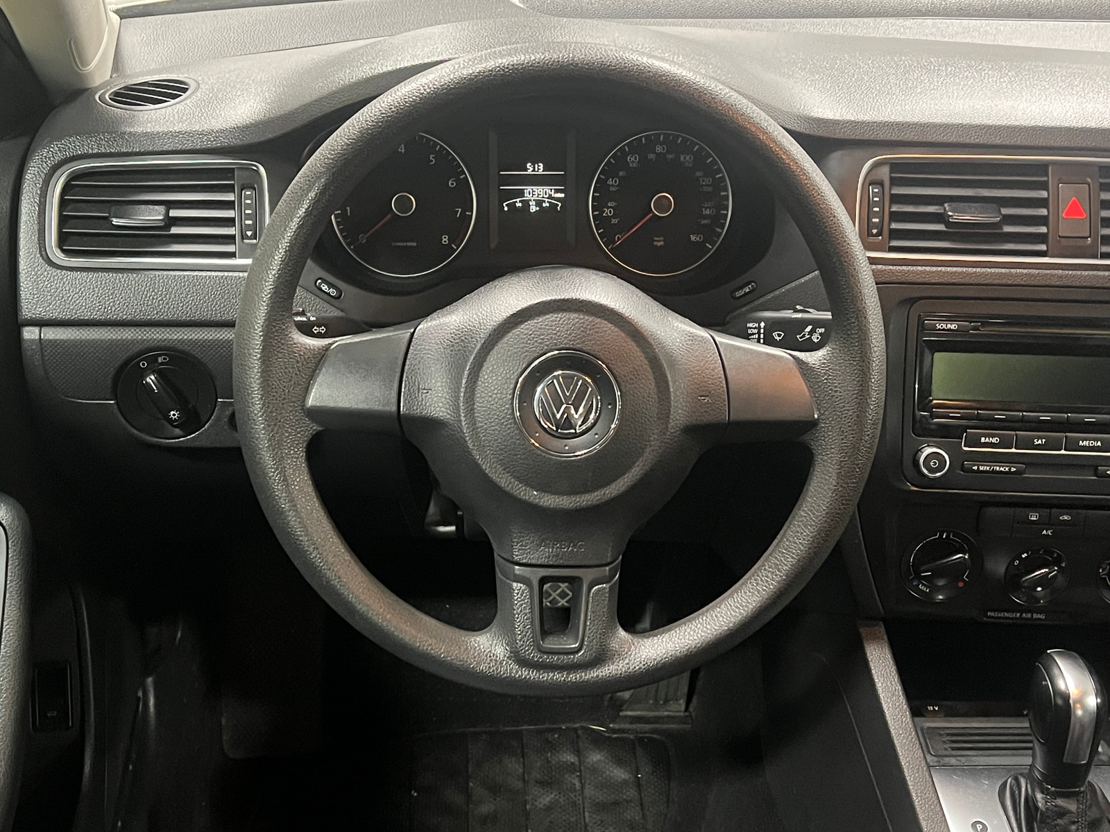 Thumbnail: 2014 Volkswagen Jetta - 4