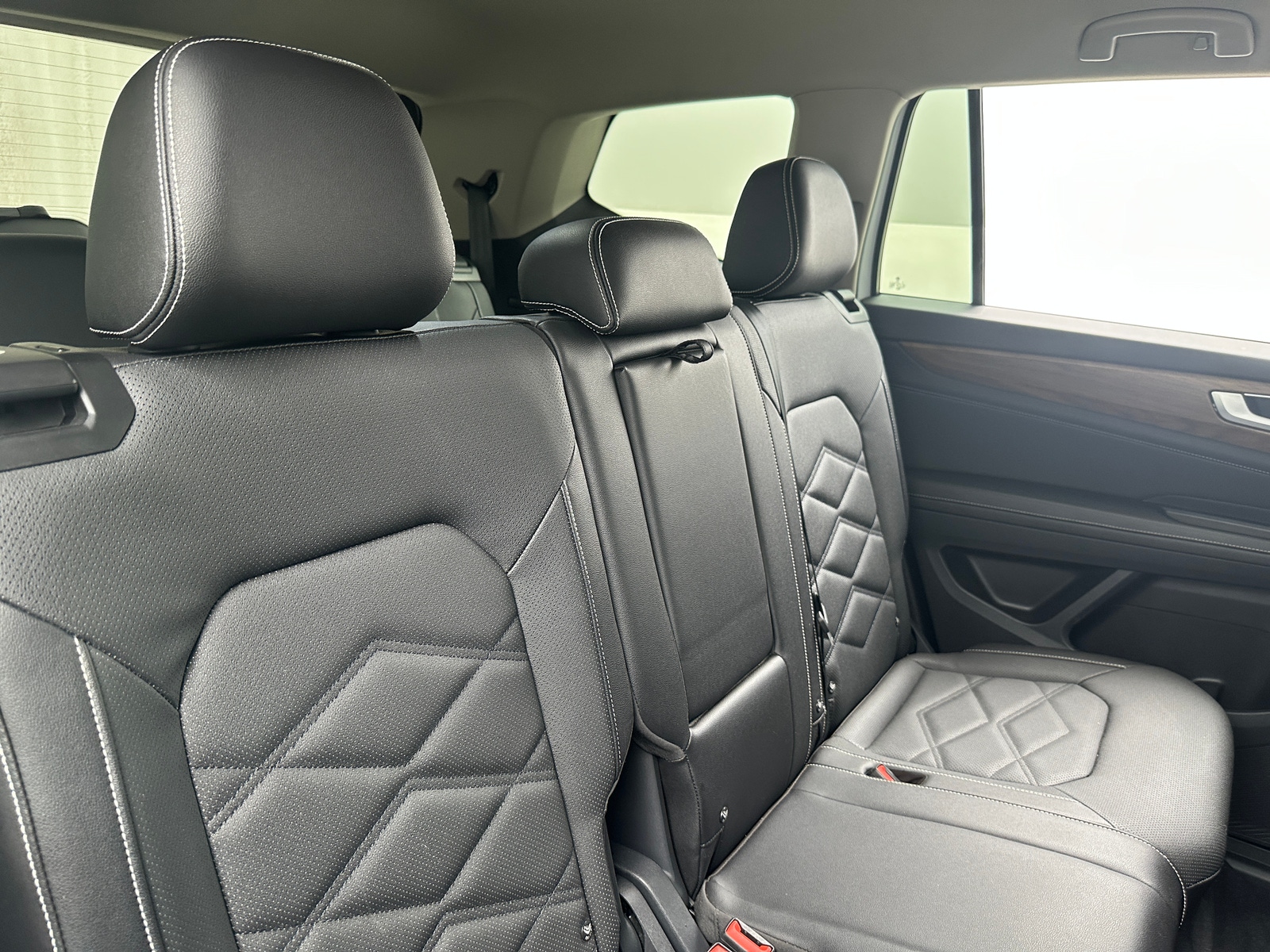Thumbnail: 2025 Volkswagen Atlas - 5