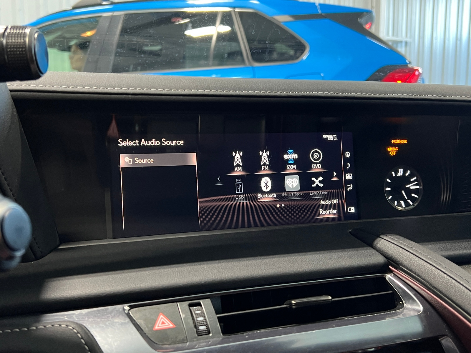 Thumbnail: 2019 Lexus LC - 2
