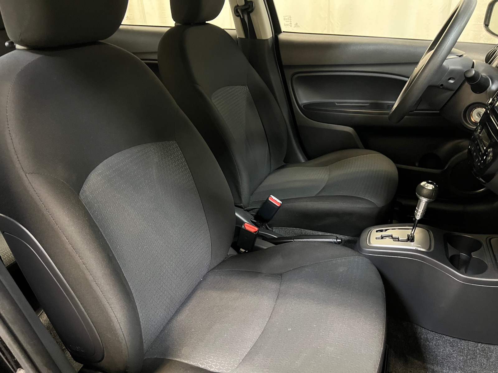 Thumbnail: 2024 Mitsubishi Mirage G4 - 2