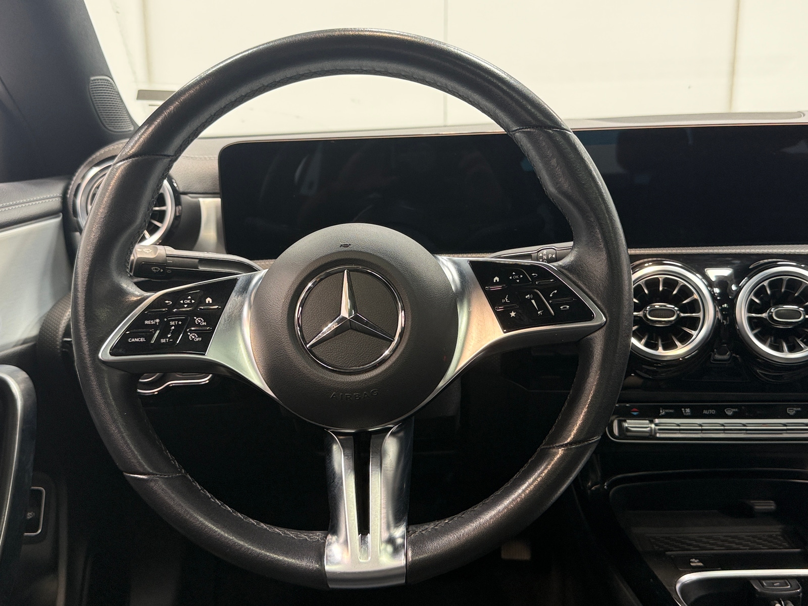 Thumbnail: 2025 Mercedes-Benz CLA - 4