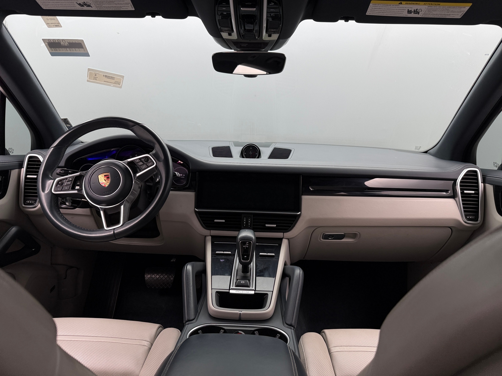 Thumbnail: 2019 Porsche Cayenne - 2