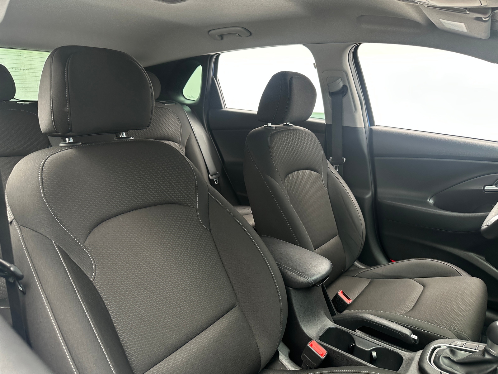 Thumbnail: 2018 Hyundai Elantra - 2