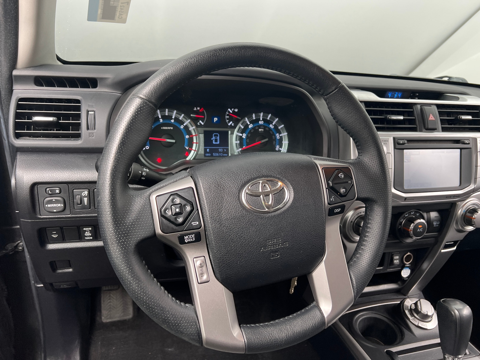 Thumbnail: 2017 Toyota 4Runner - 5