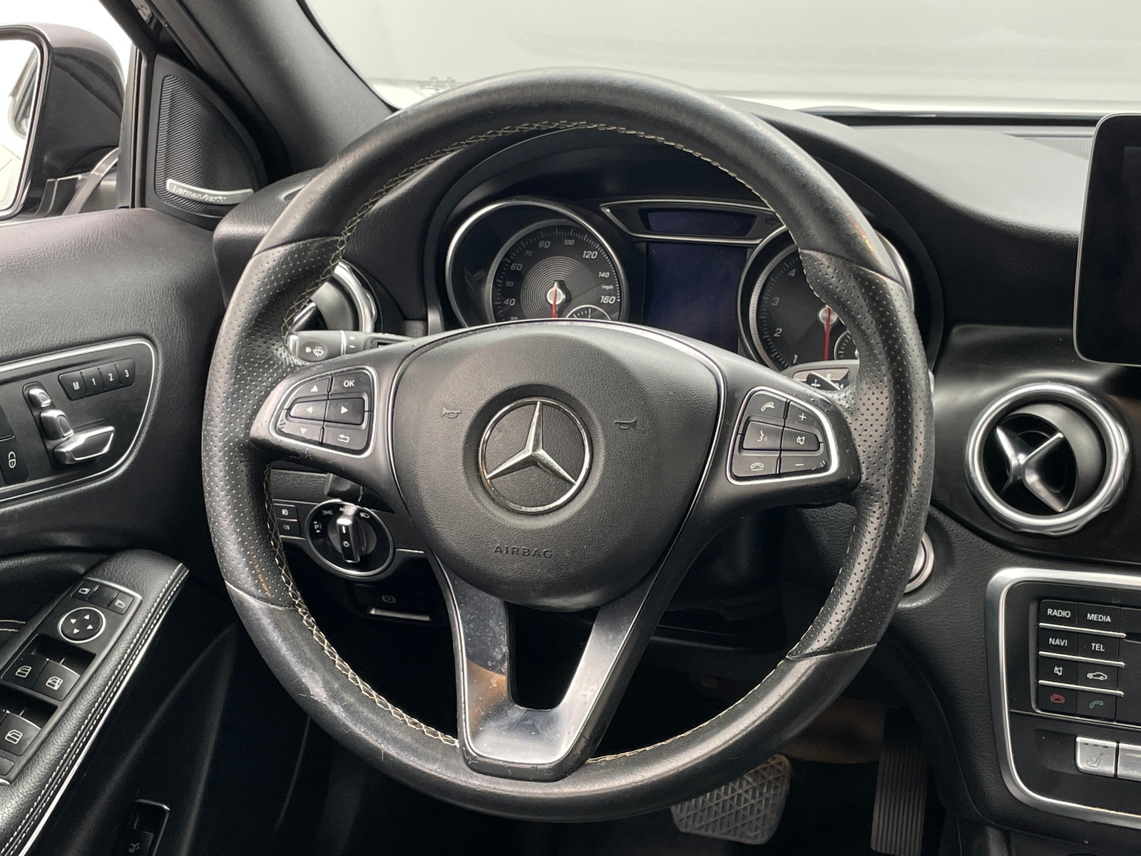Thumbnail: 2018 Mercedes-Benz GLA - 4