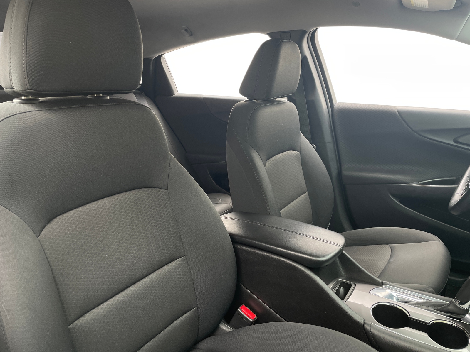 Thumbnail: 2016 Chevrolet Malibu - 2