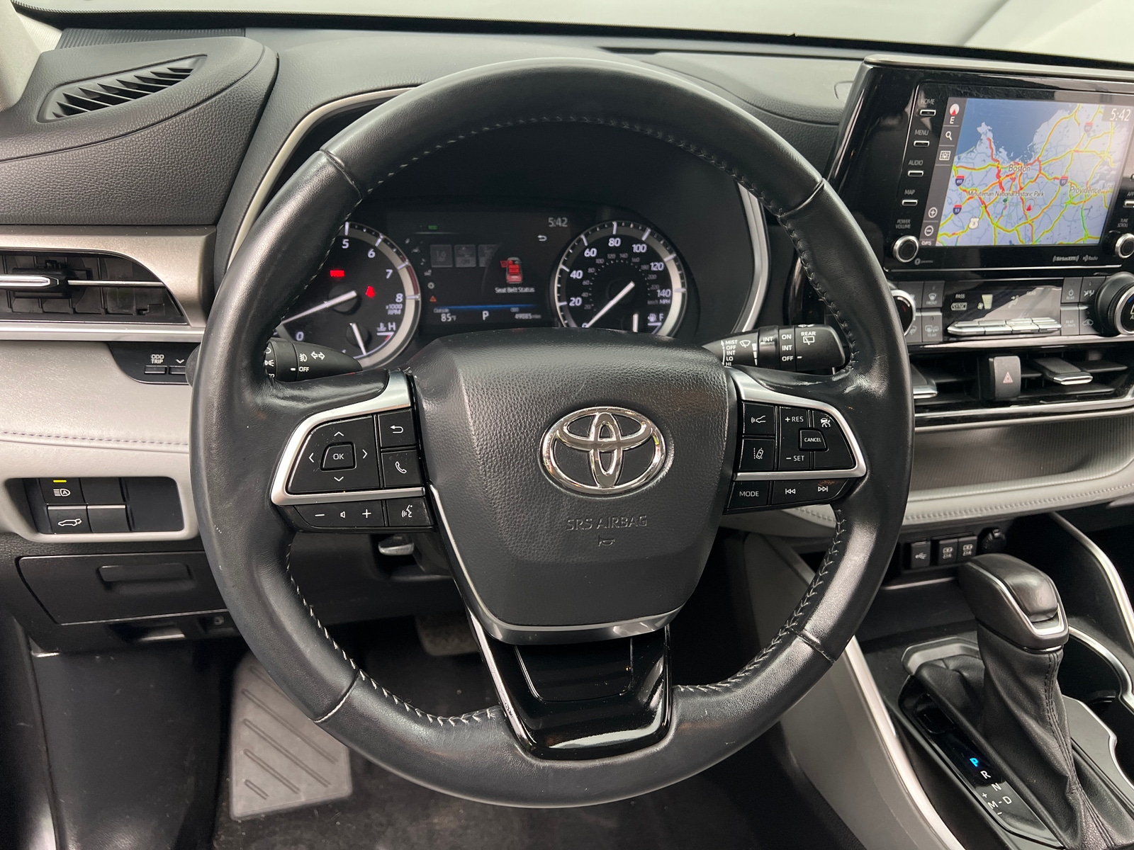 Thumbnail: 2020 Toyota Highlander - 4