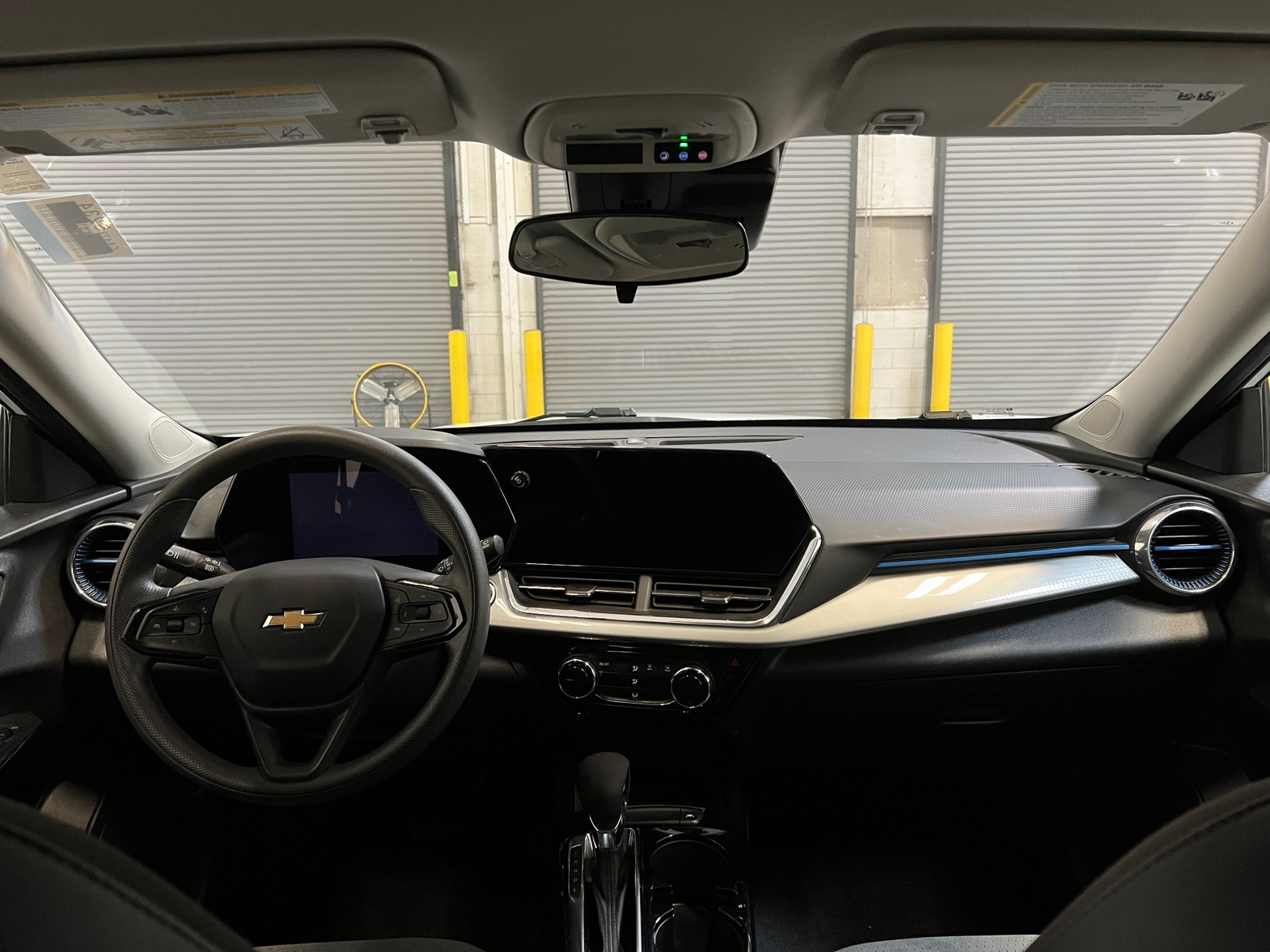 Thumbnail: 2025 Chevrolet Trax - 3