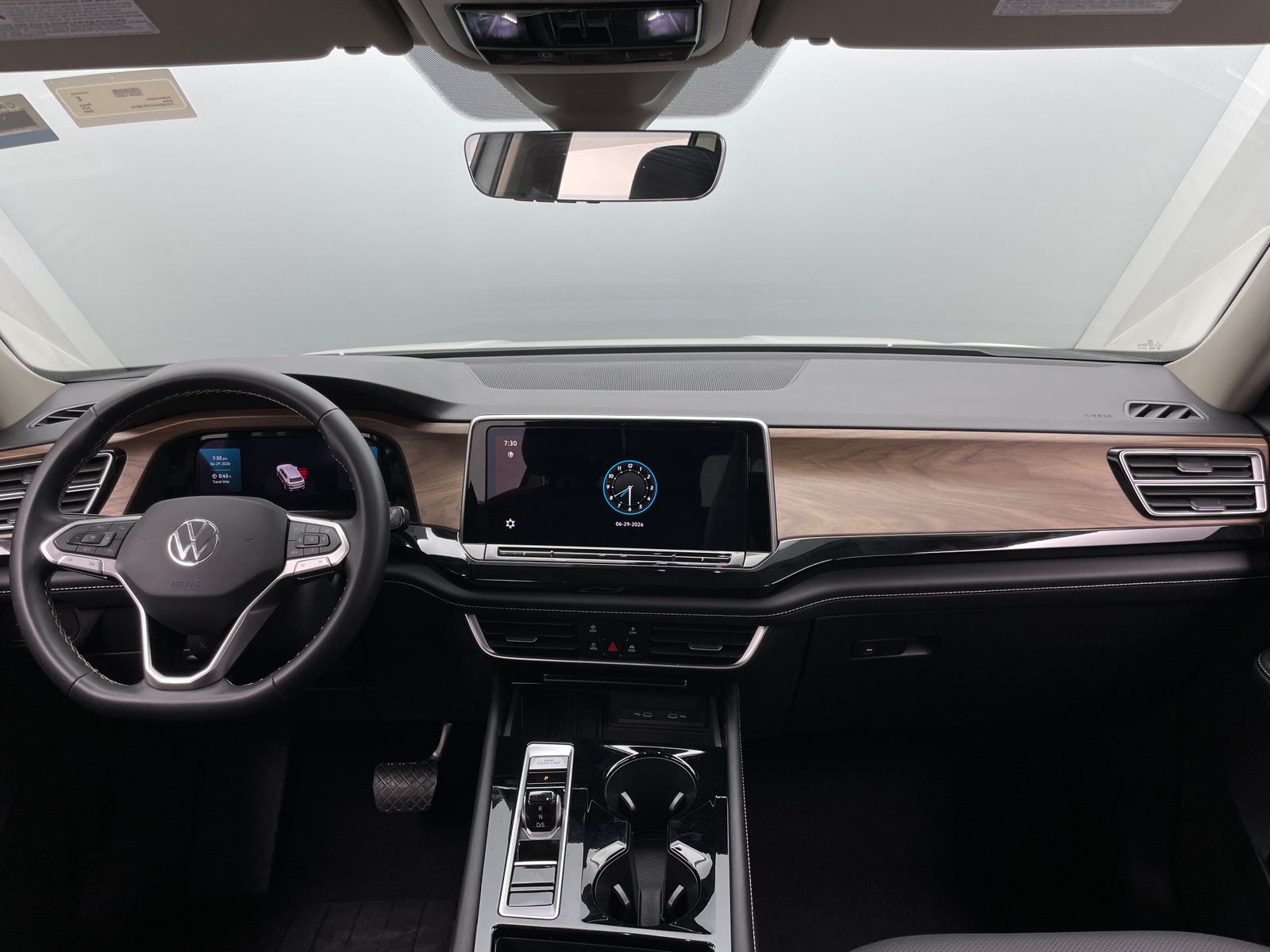 Thumbnail: 2026 Volkswagen Atlas - 2