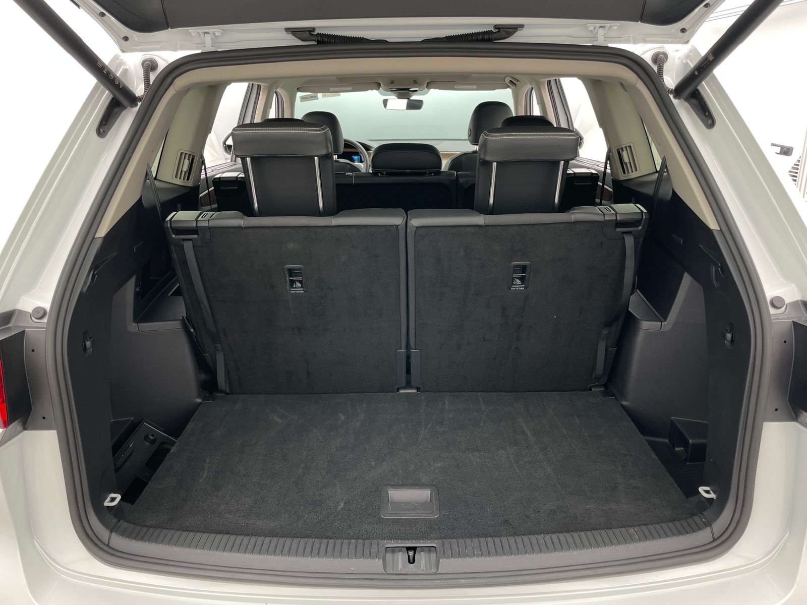 Thumbnail: 2026 Volkswagen Atlas - 6
